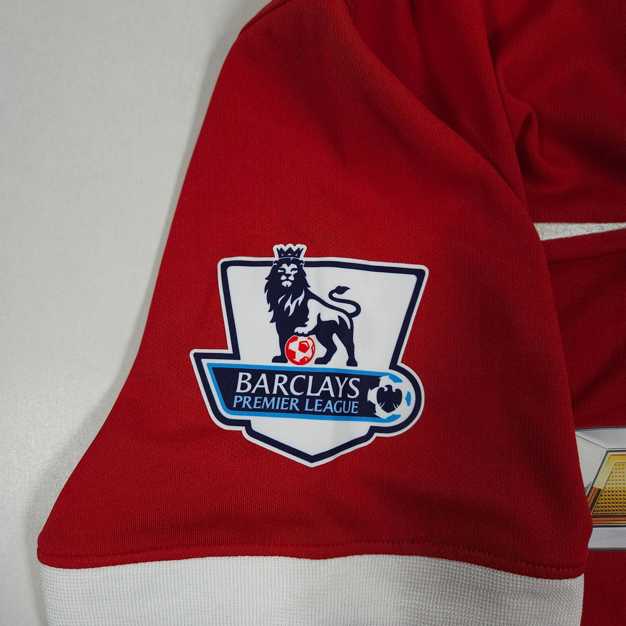 2014-15 Manchester United Home Shirt detailed view 8