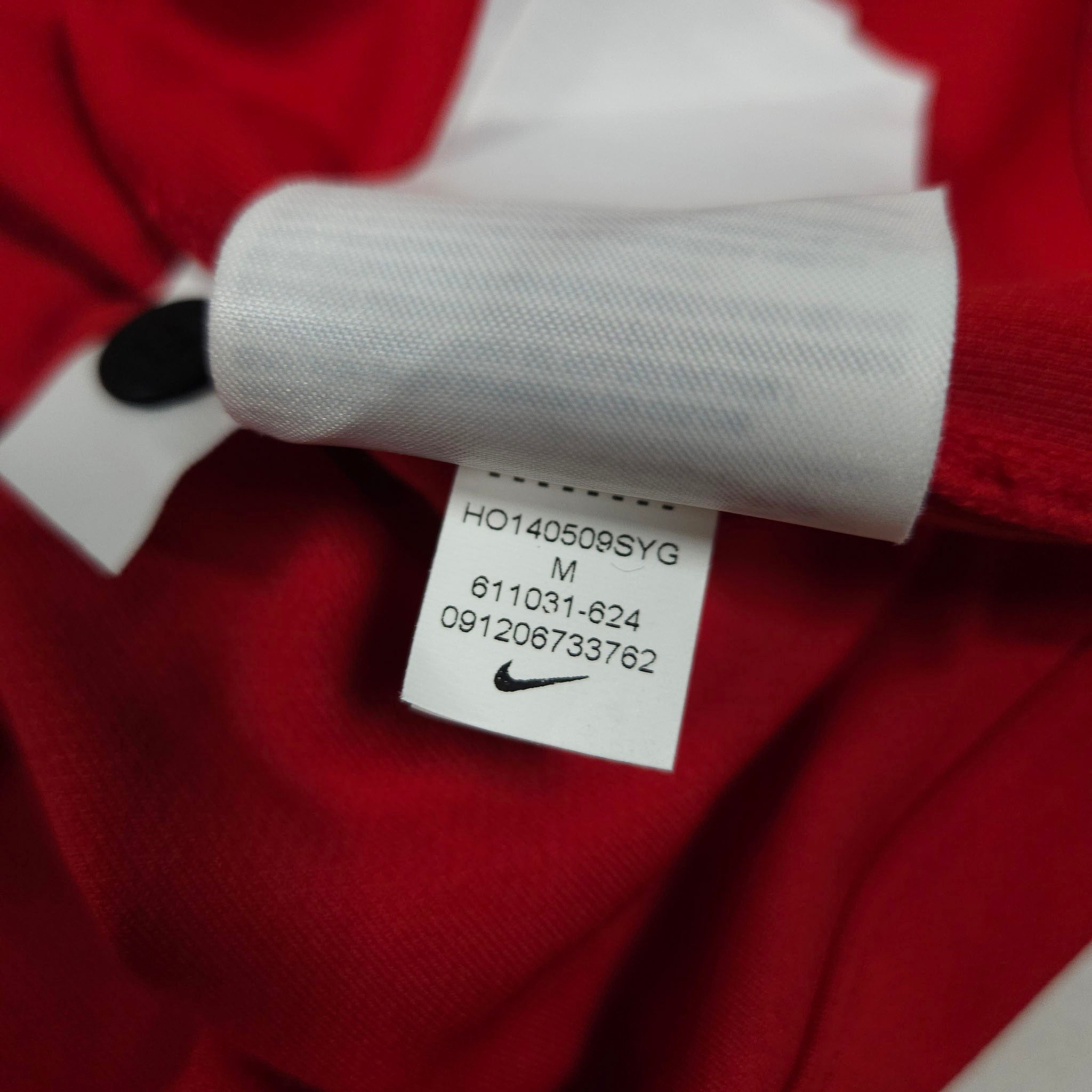 2014-15 Manchester United Home Shirt detailed view 12