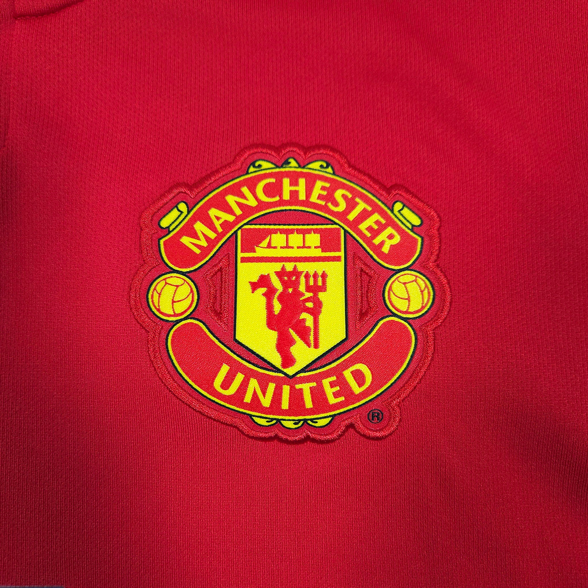 2014-15 Manchester United Home Shirt detailed view 3