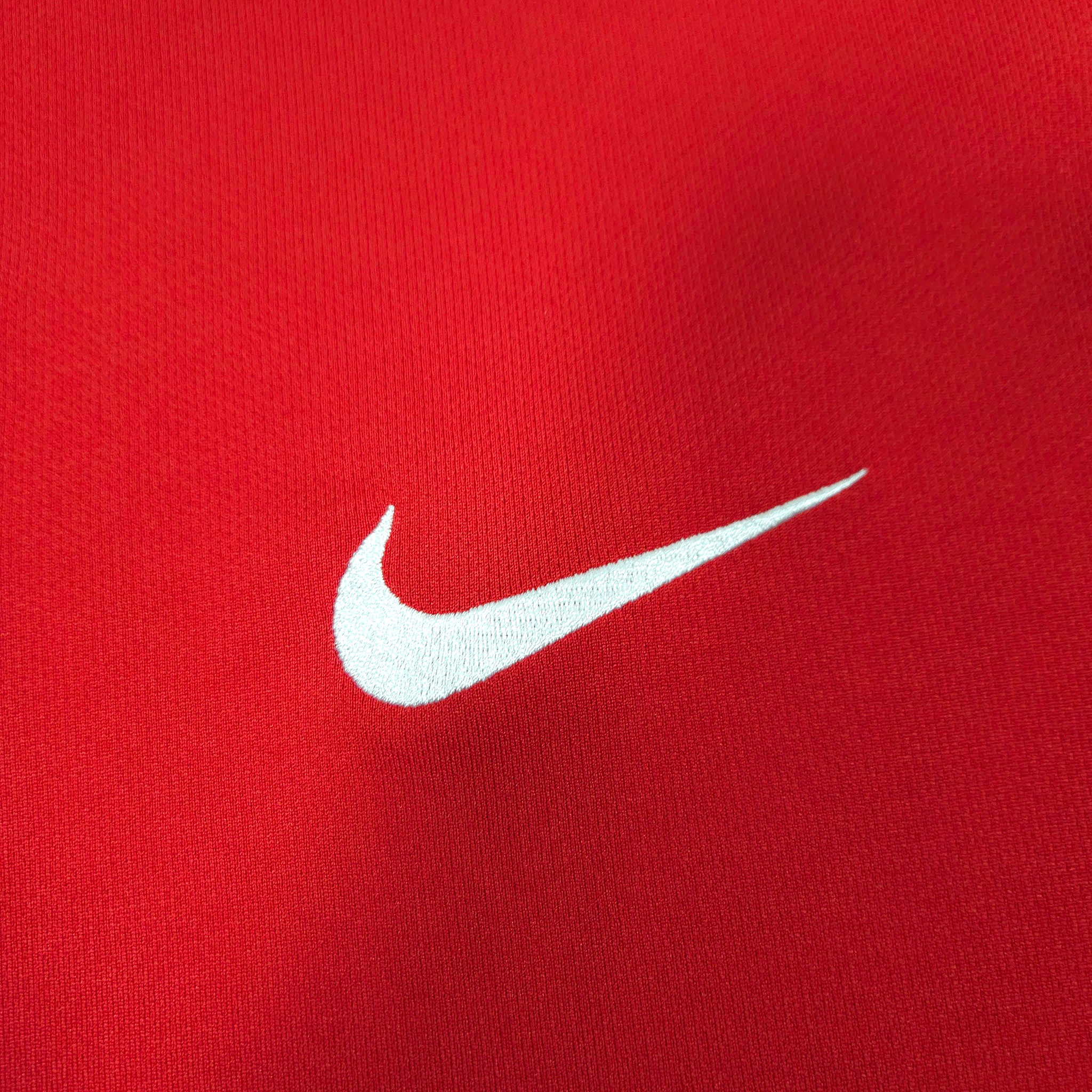 2014-15 Manchester United Home Shirt detailed view 4