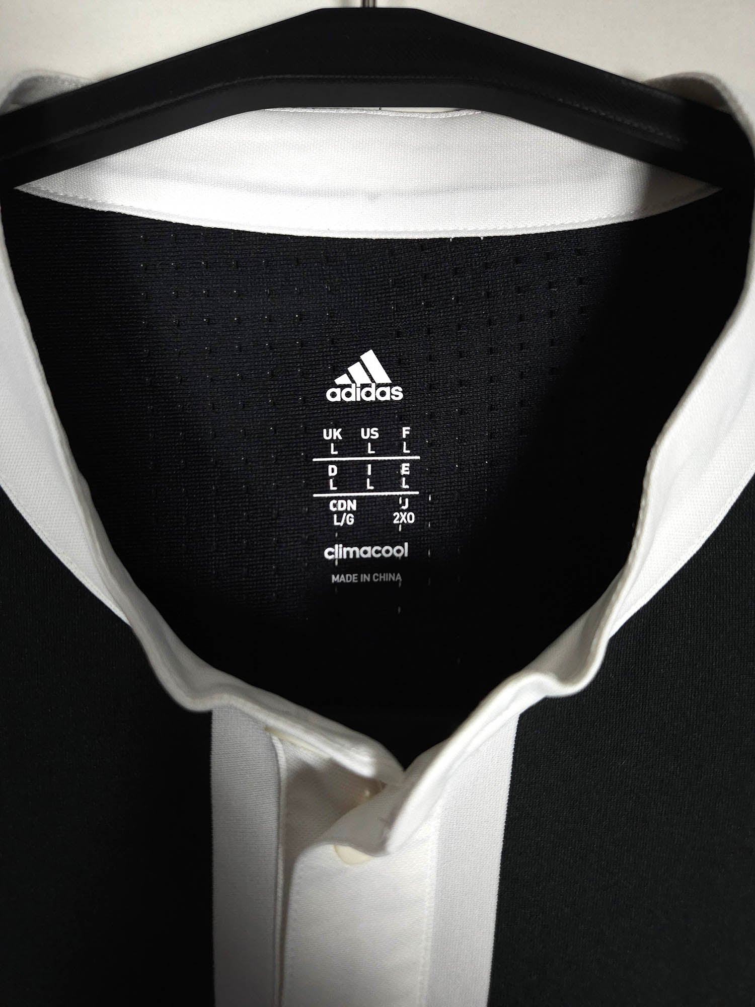 Juventus 2017-18 Home Shirt Dybala #10 Player Issue | Size L