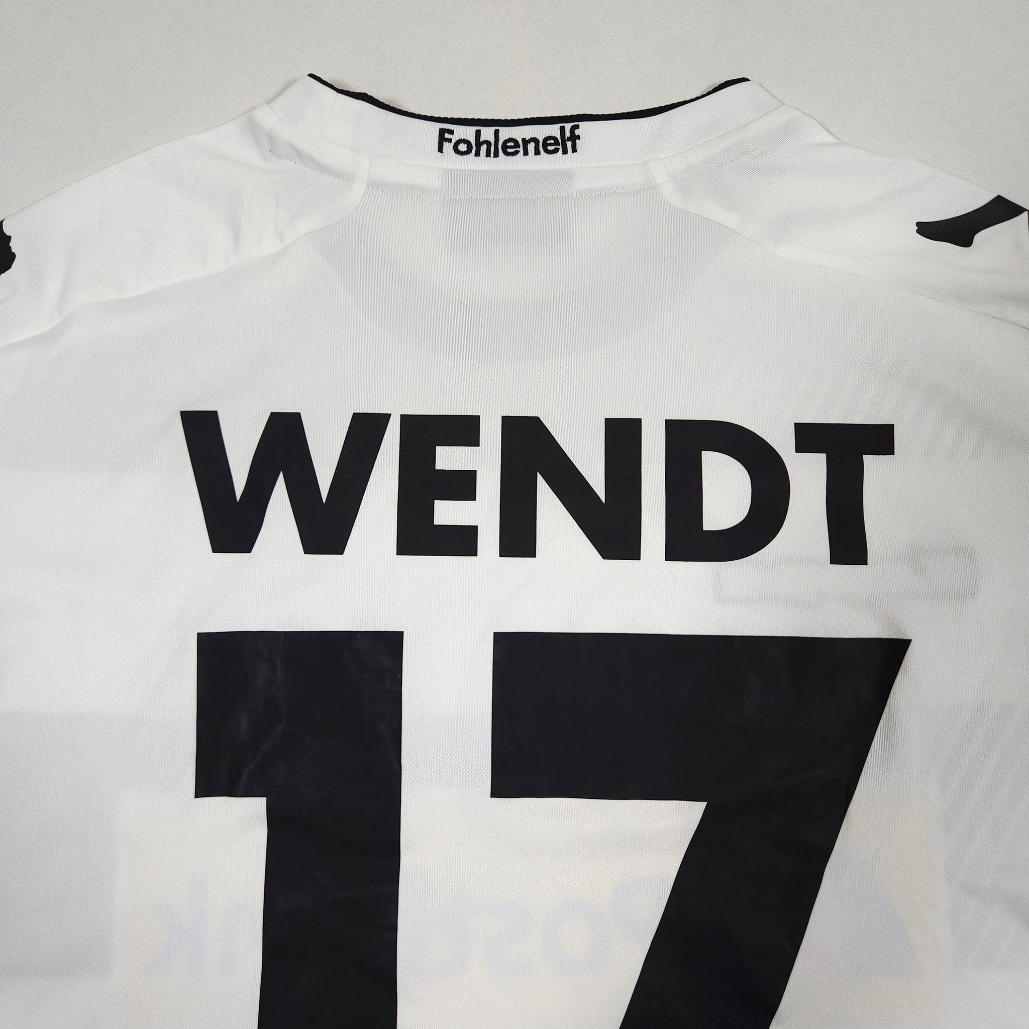 Borussia Mönchengladbach Home Shirt 2016-17 – Wendt #17 – M