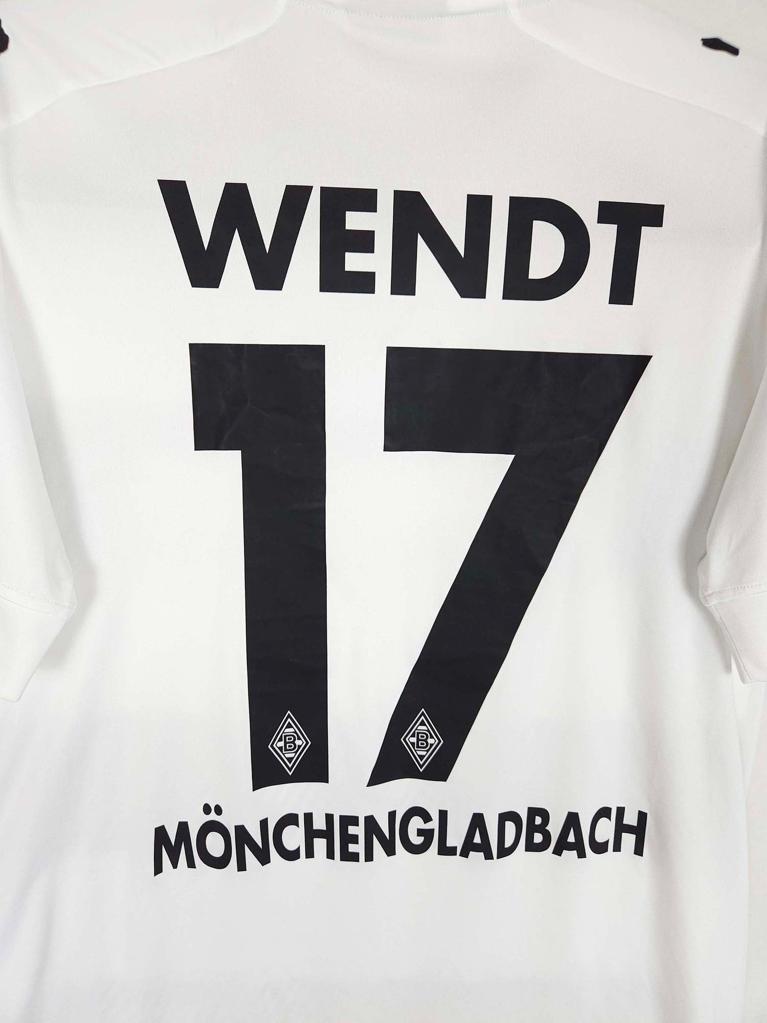 2016-17 Borussia Mönchengladbach Home Shirt Wendt #17