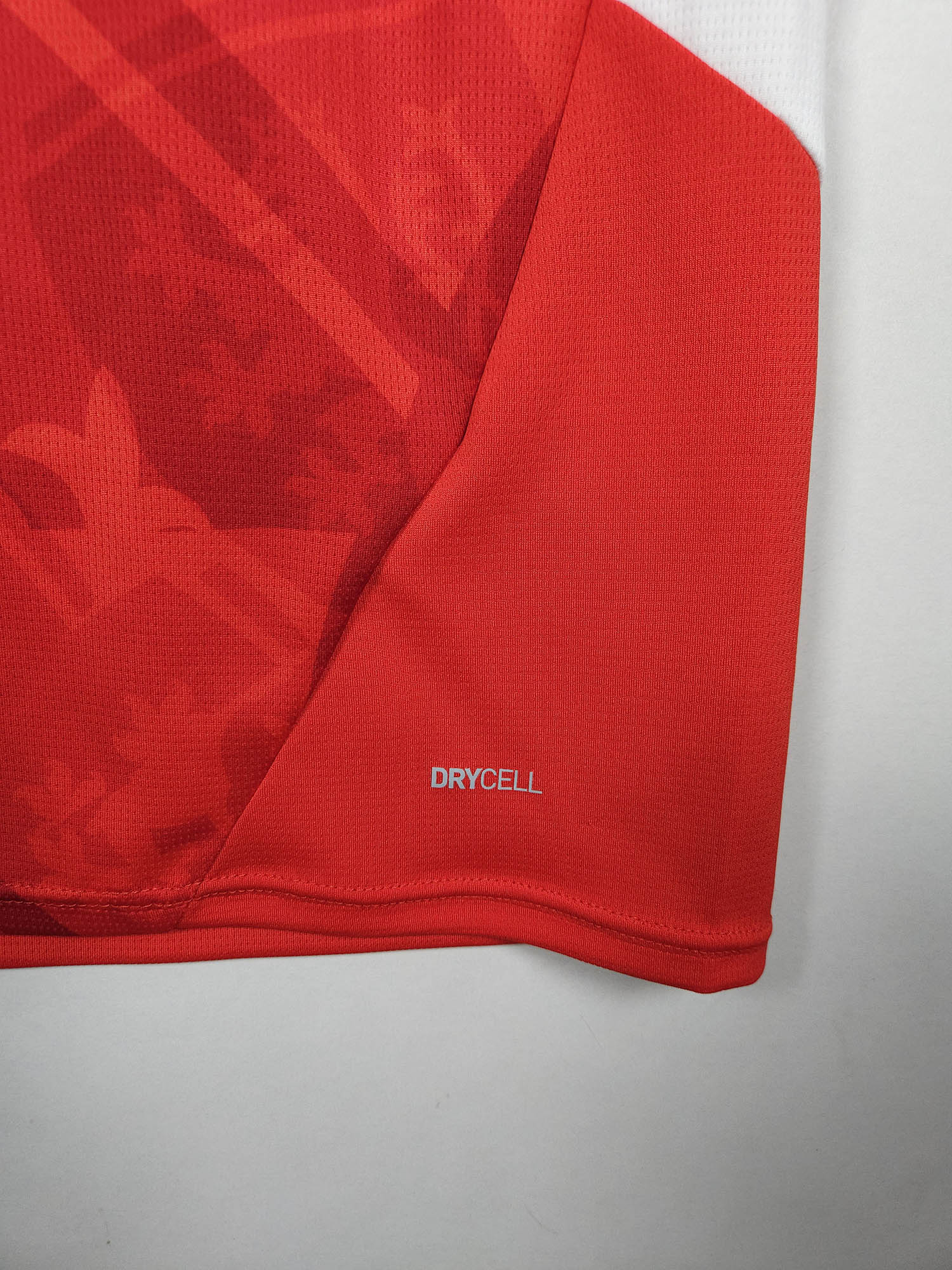 2024-25 Czech Republic Home Shirt detailed view 3