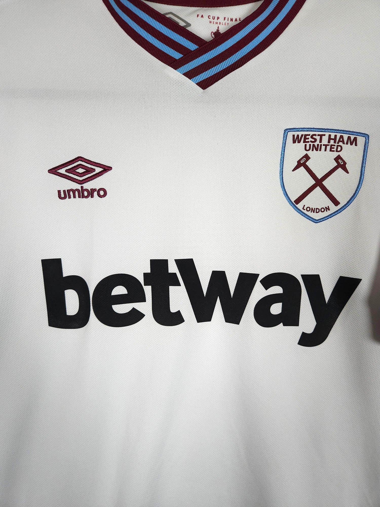 2019-20 West Ham United Away Shirt