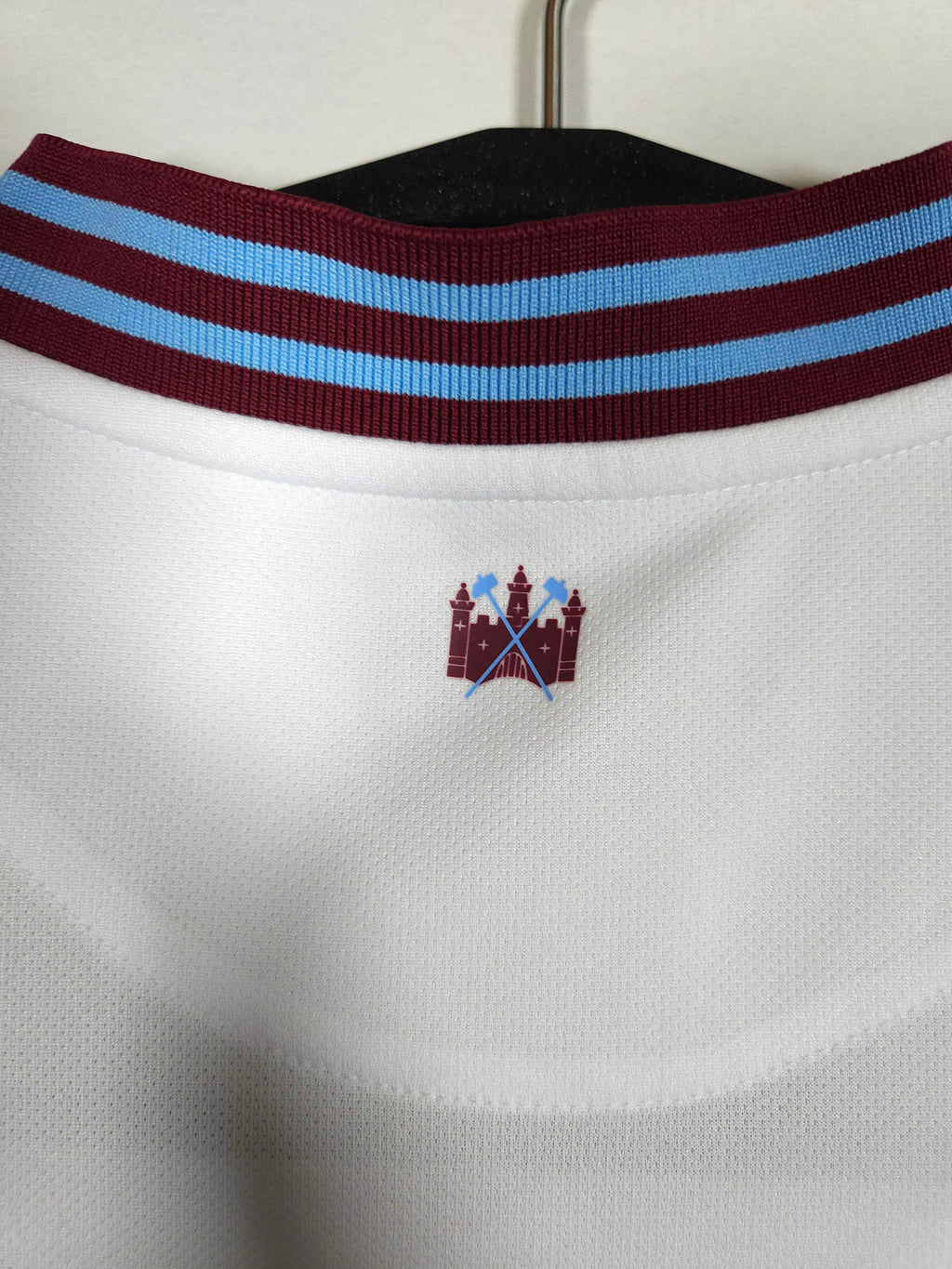 2019-20 West Ham United Away Shirt - detailed view