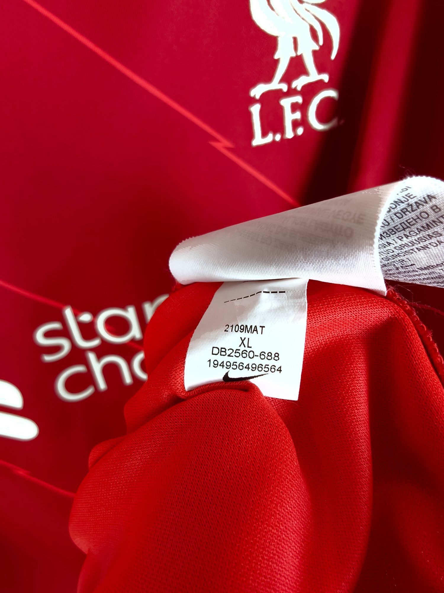 2021-22 Liverpool Home Shirt M. Salah #11