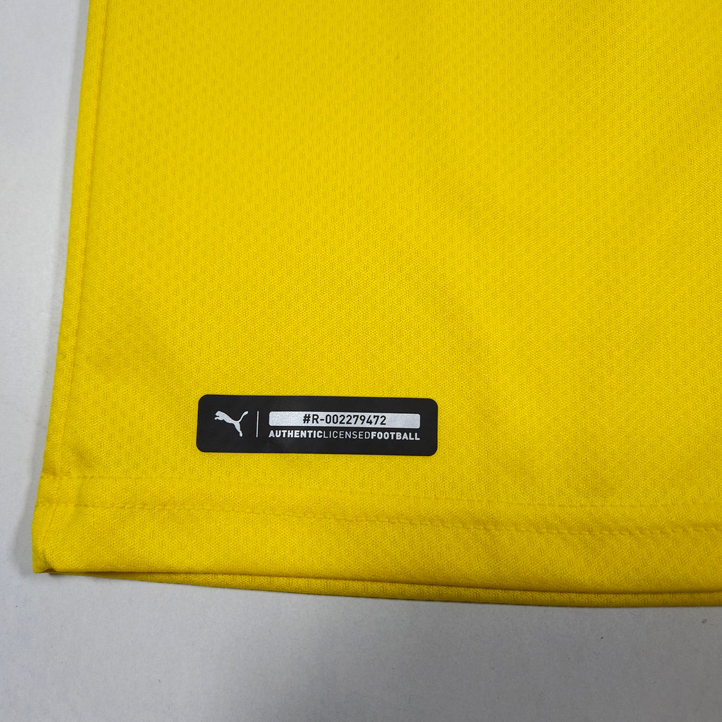 Borussia Dortmund Home Shirt 2021-22 – L