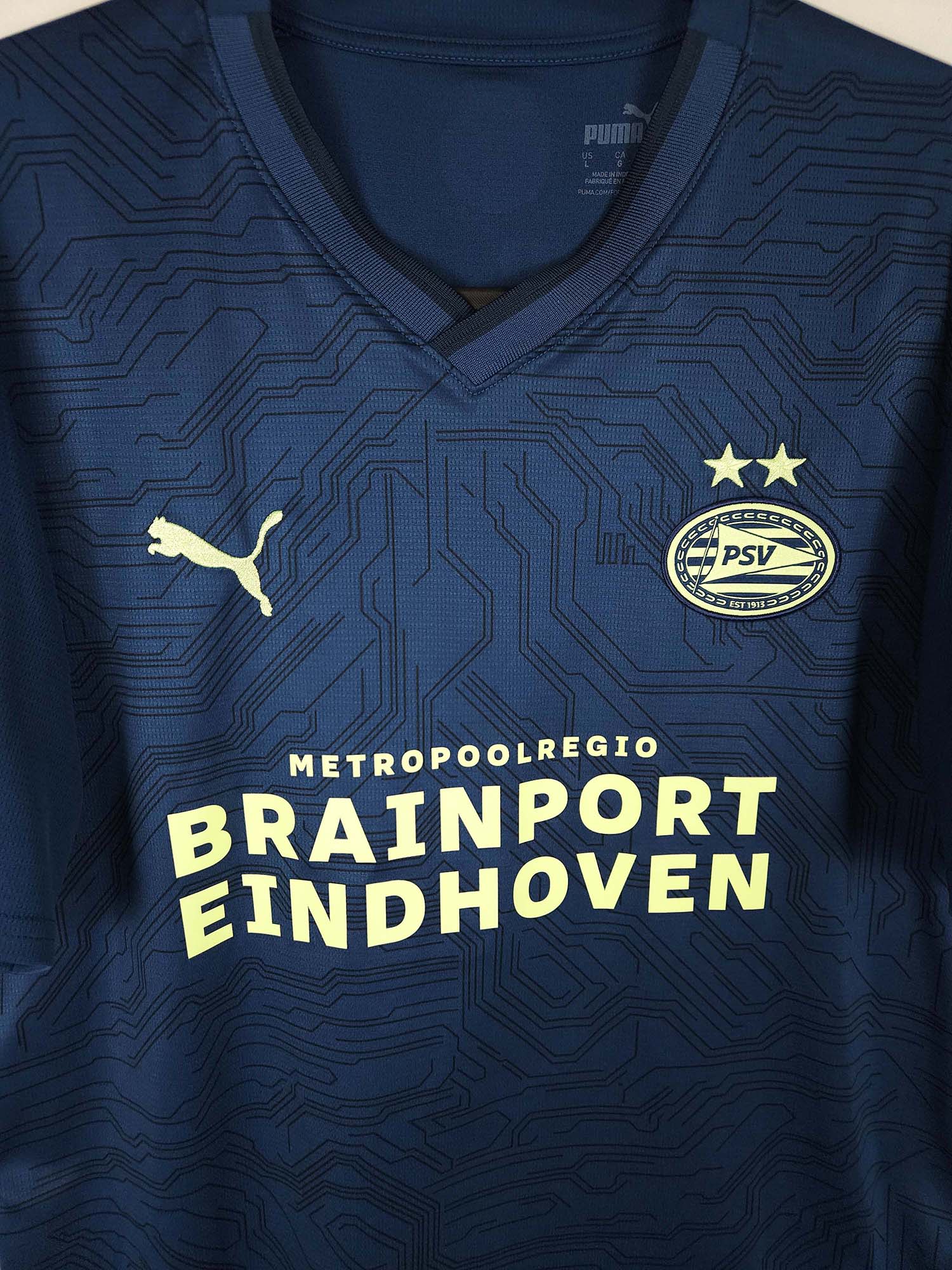 2023-24 PSV Third Shirt De Jong #9