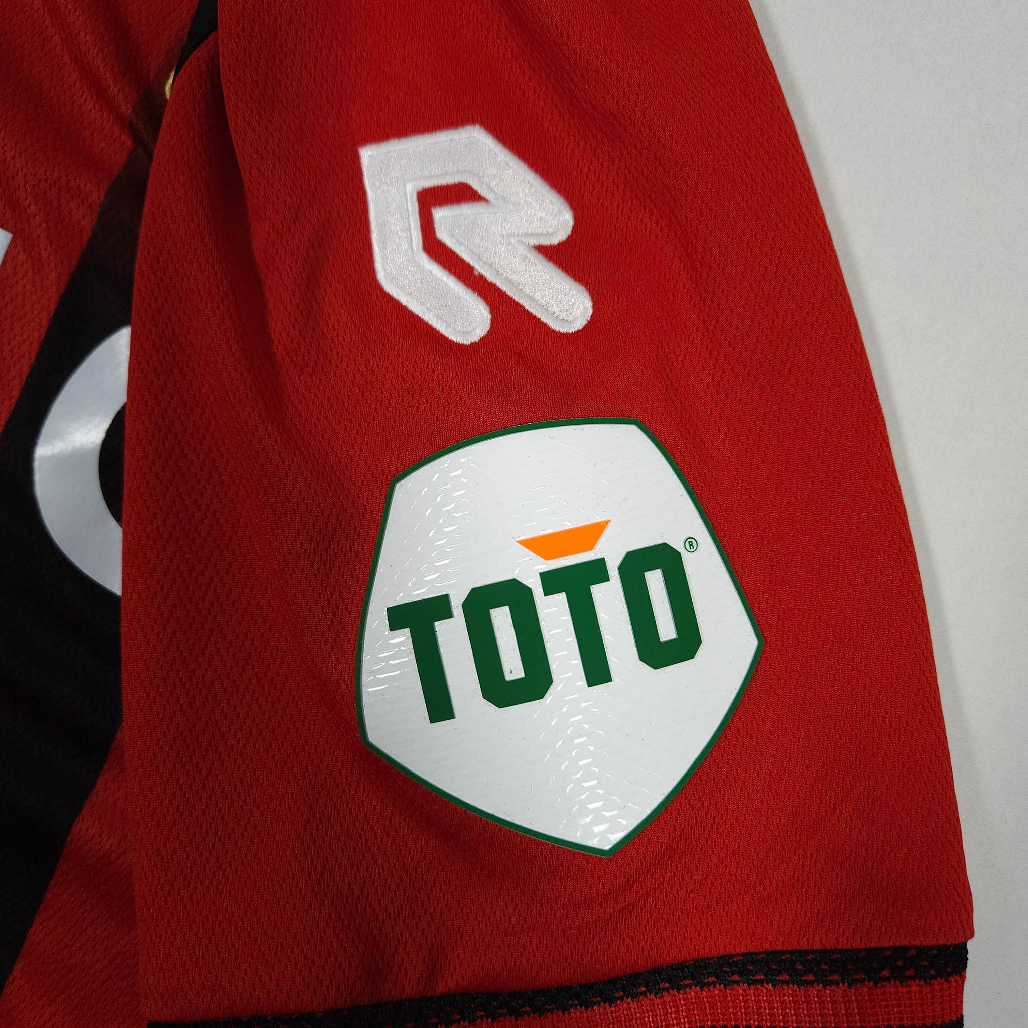 Willem II Away Shirt 2023-24 – Verreth #6 – M