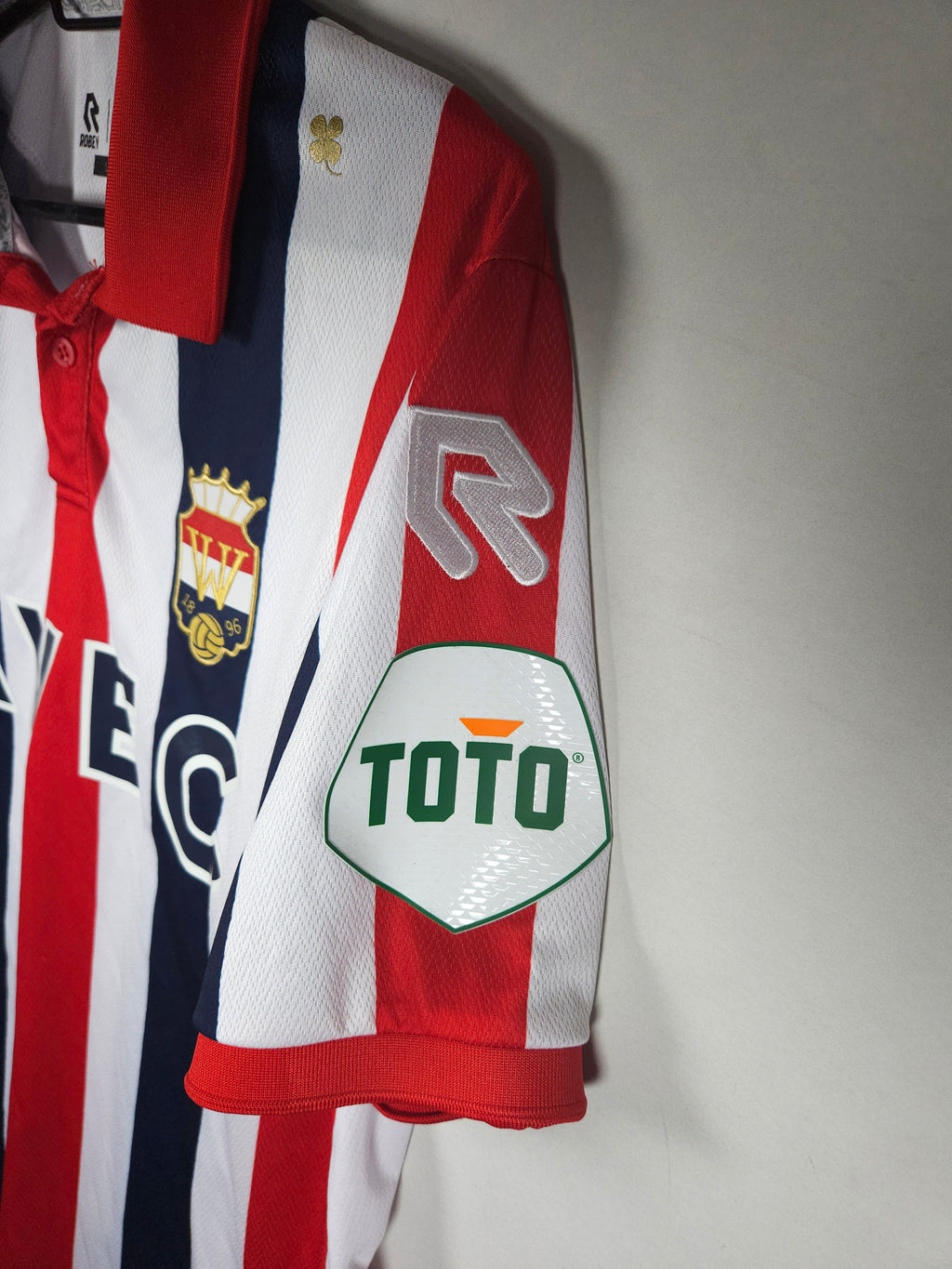 Willem II Home Shirt 2023-24 – Joosten #17