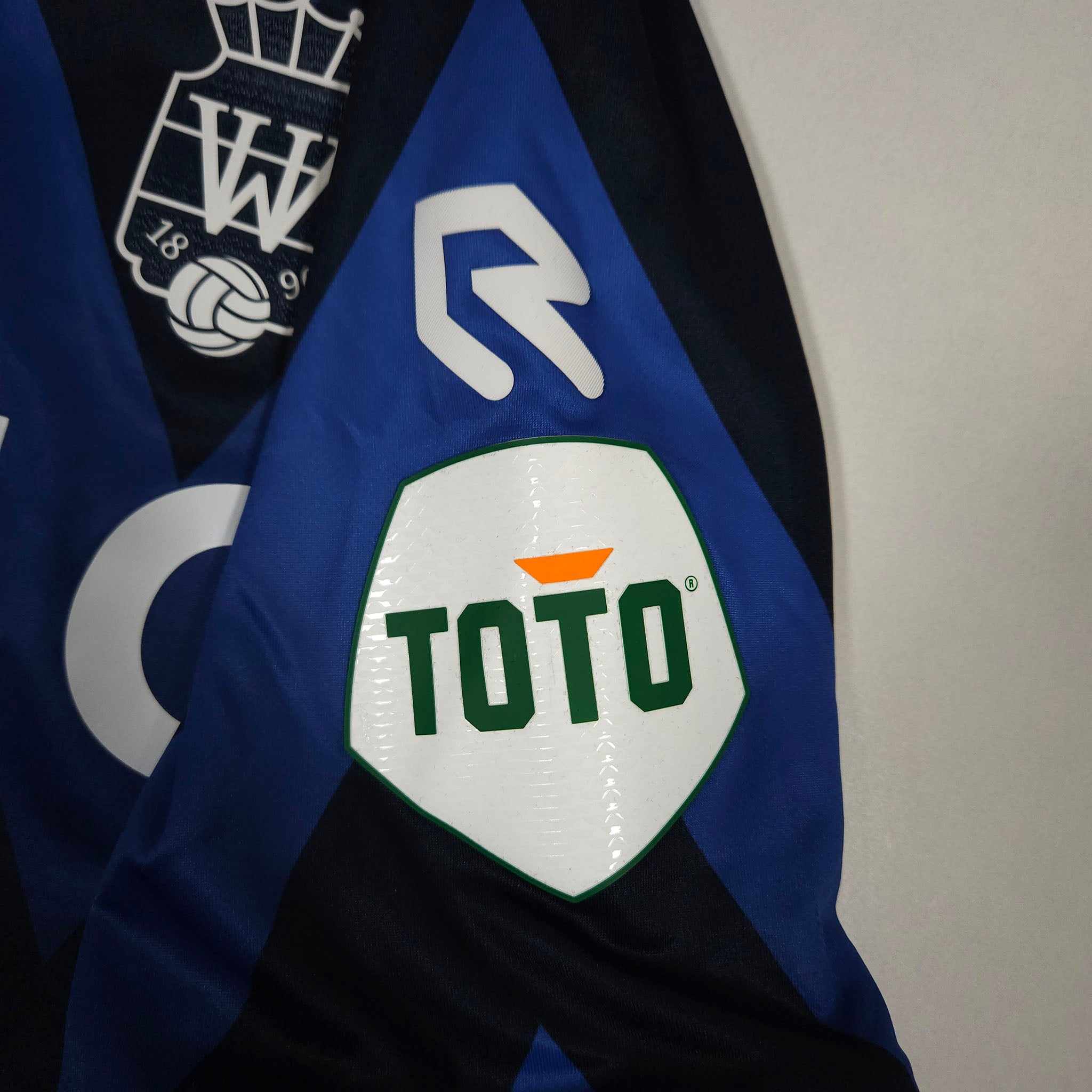 Willem II Third Shirt 2023-24 – Oosting #29 – L