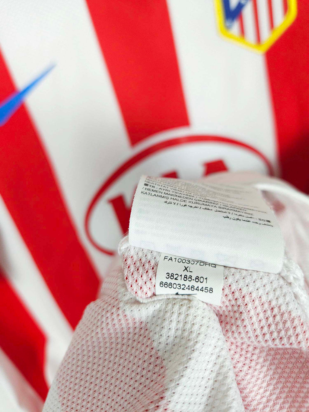 2010-11 Atletico Madrid Home Shirt