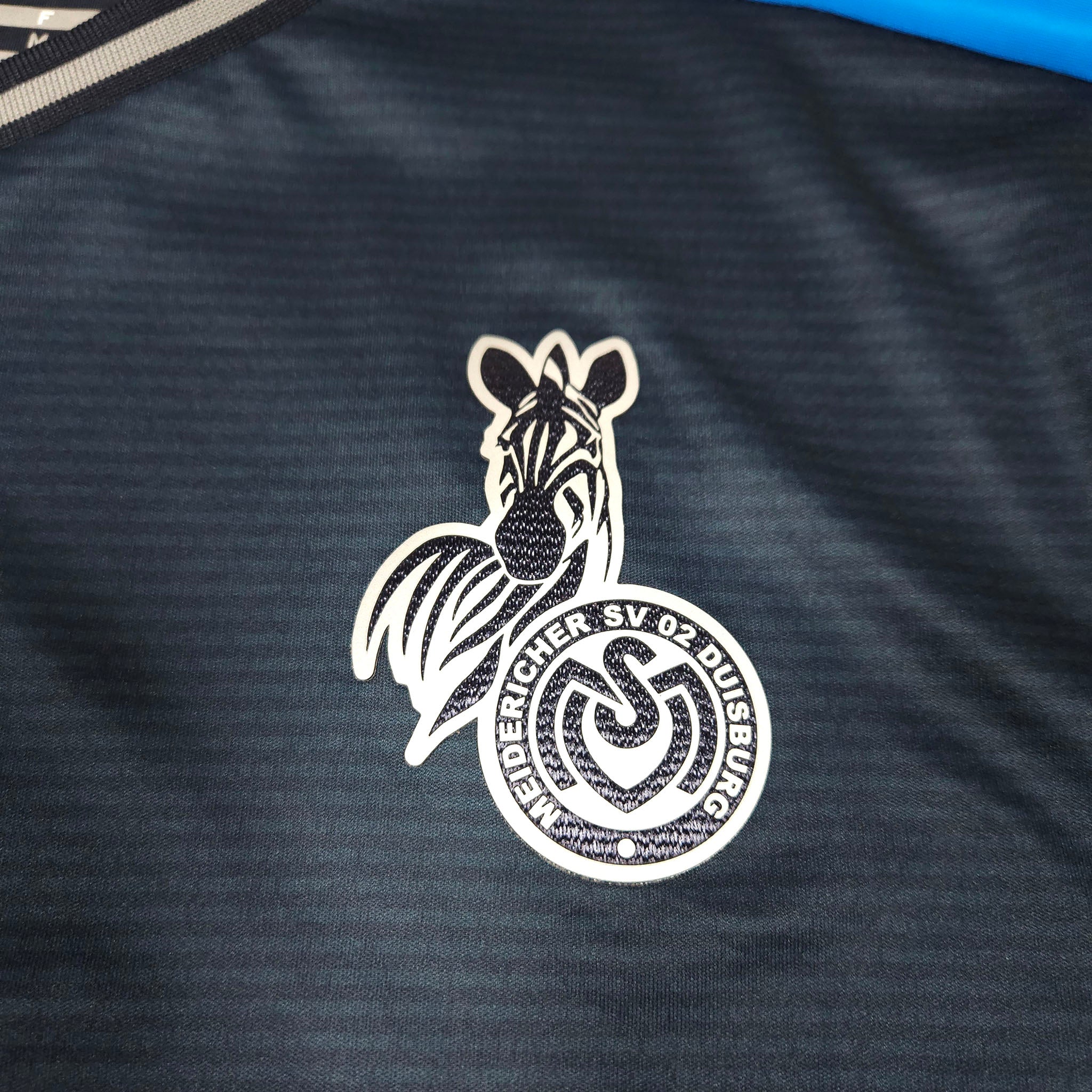 2024-25 MSV Duisburg Away Shirt detailed view 3