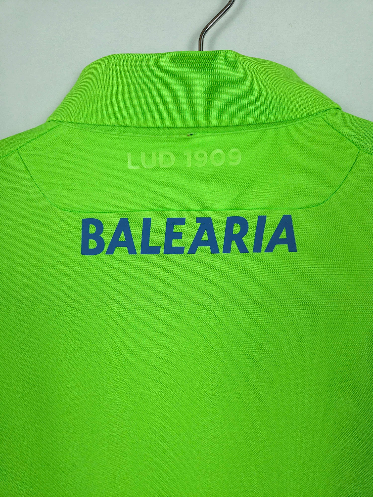 2018-19 Levante Third Shirt