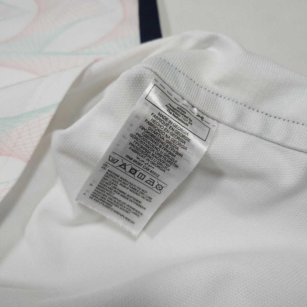 Ajax Away Shirt 2023-24 – XL