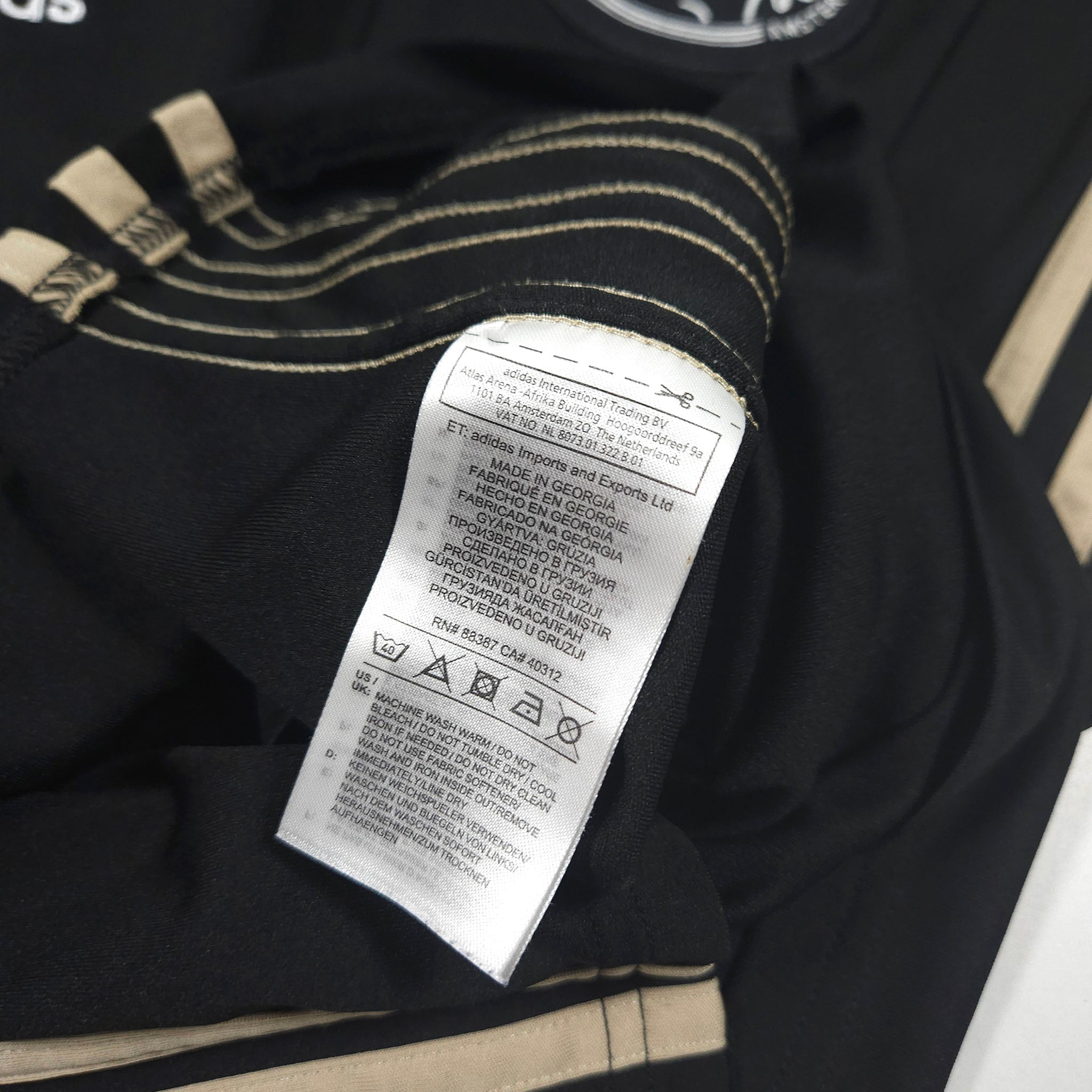 Ajax Away Shirt 2018-19 – M