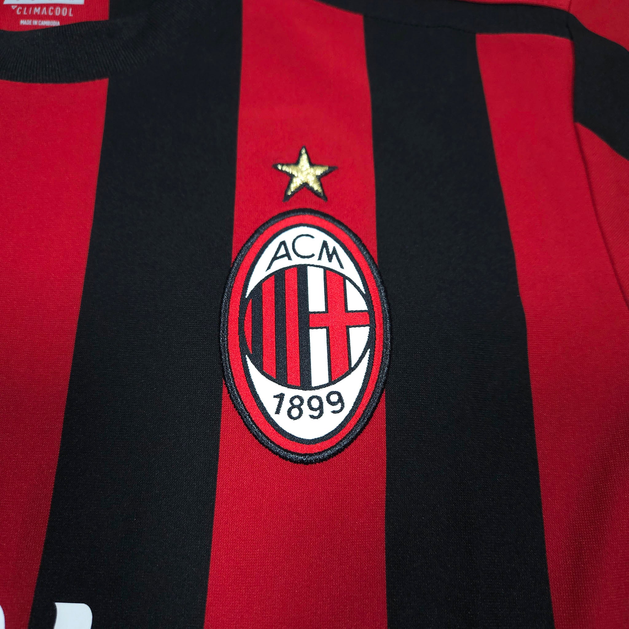 AC Milan Home Shirt 2017-18 detailed view 2