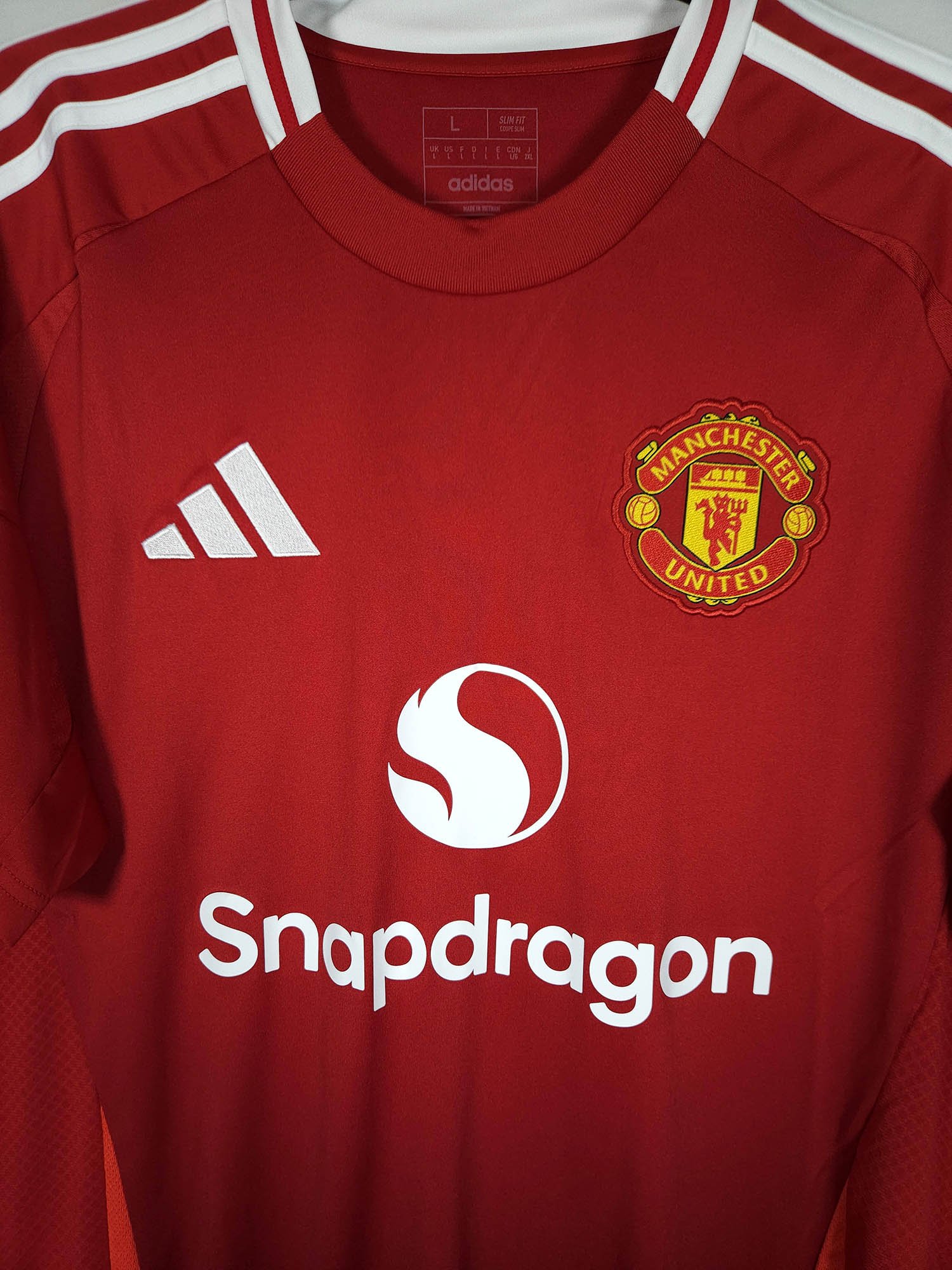 2024-25 Manchester United Home Shirt B. Fernandes #8