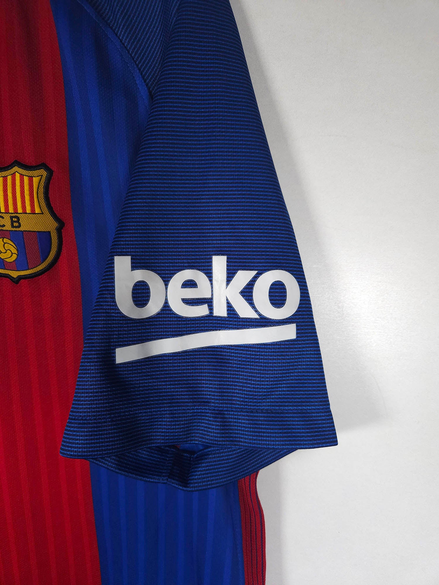 2016-17 Barcelona Home Shirt