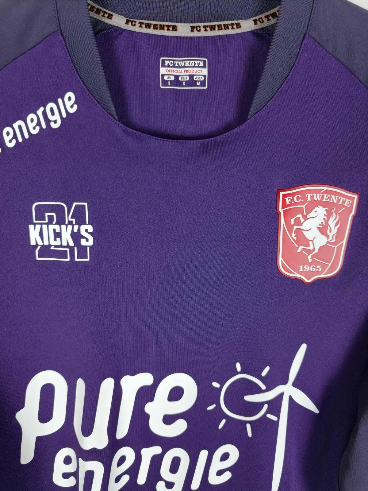 2019-20 Twente Goalkeeper Shirt Drommel #8 - detailed view