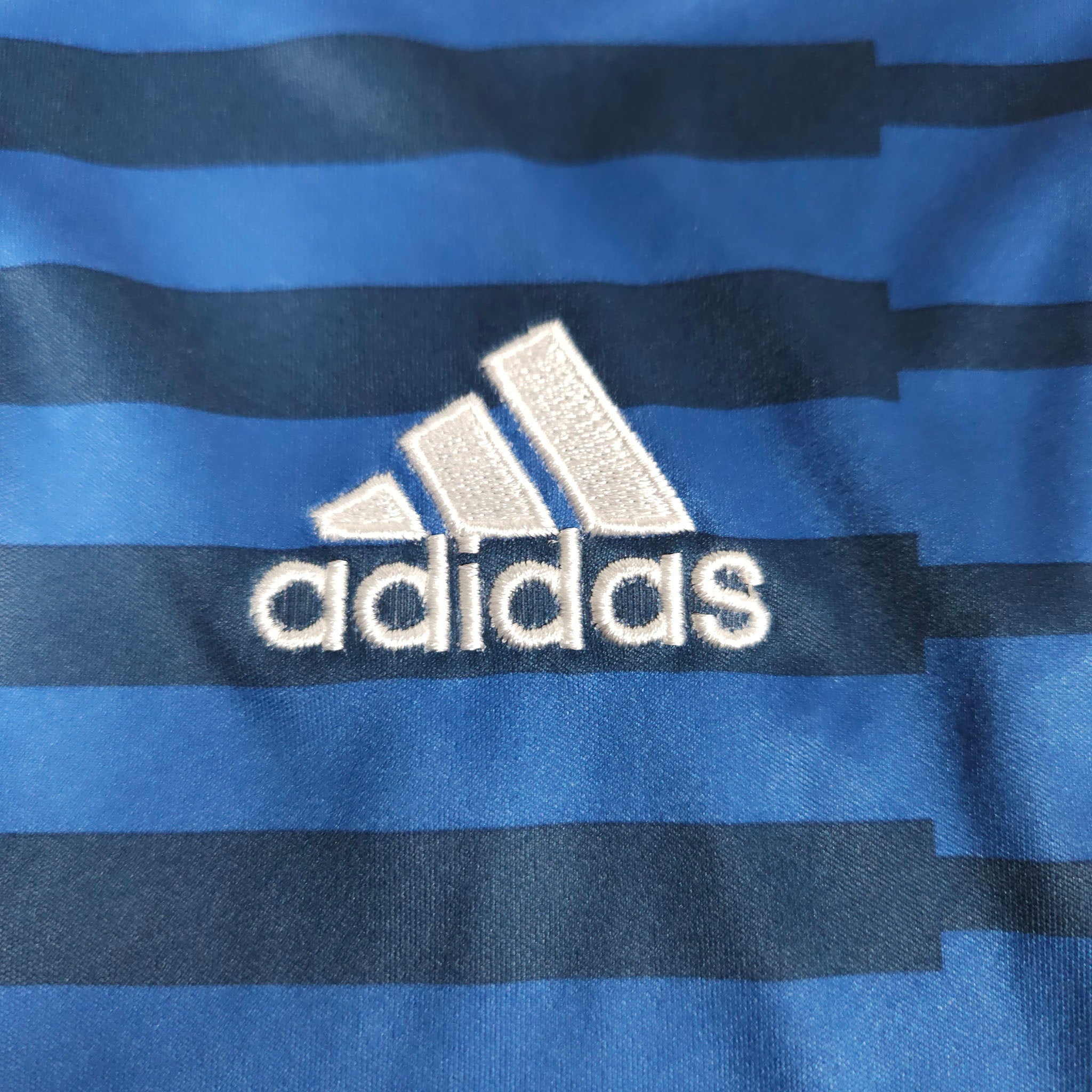 2018-19 Germany Longsleeve GK Shirt detailed view 3