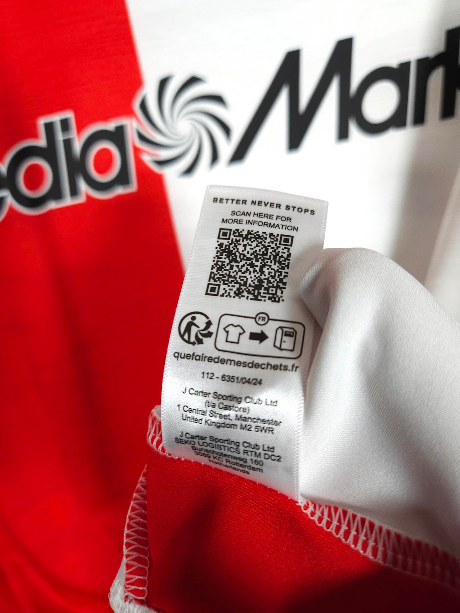 2024-25 Feyenoord Home Shirt detailed view 5