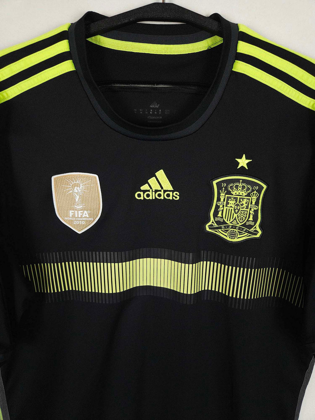 2014-15 Spain Away Shirt