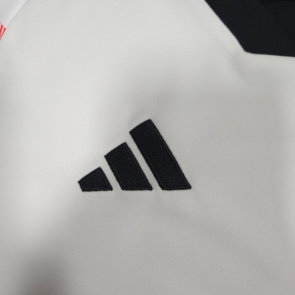 Japan Home Shirt 2022-23 detailed view 3
