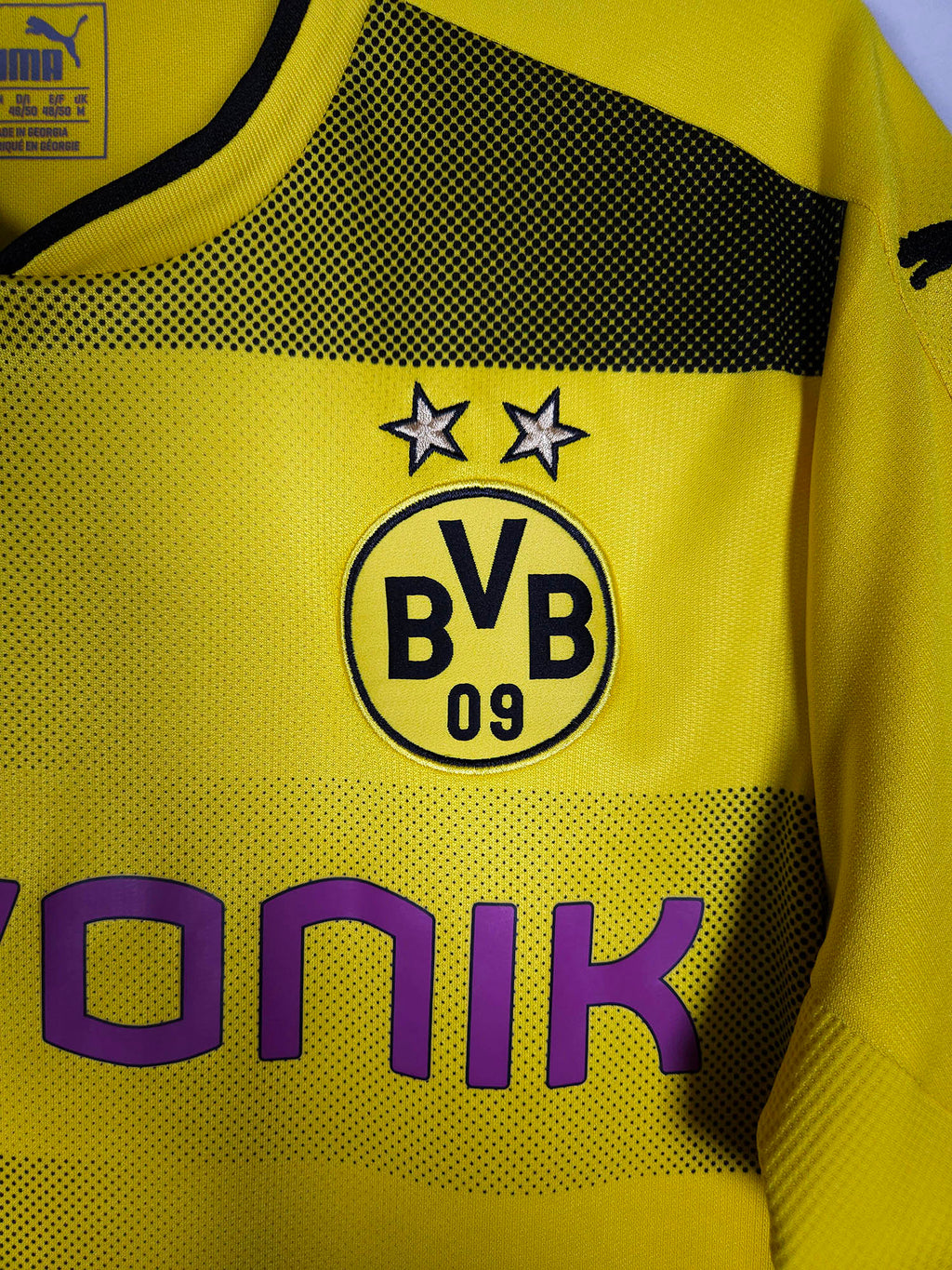 2017-18 Borussia Dortmund Home Shirt - detailed view