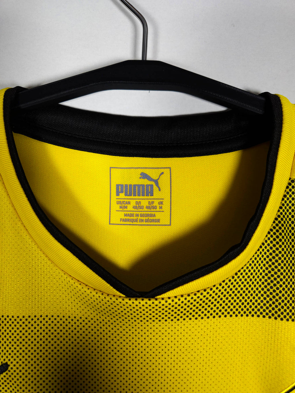 2017-18 Borussia Dortmund Home Shirt - detailed view