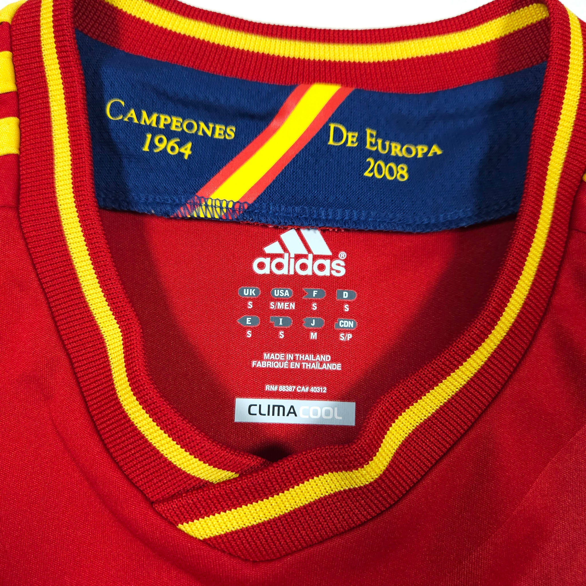 Spain Home Shirt 2011-12 detailed view 7