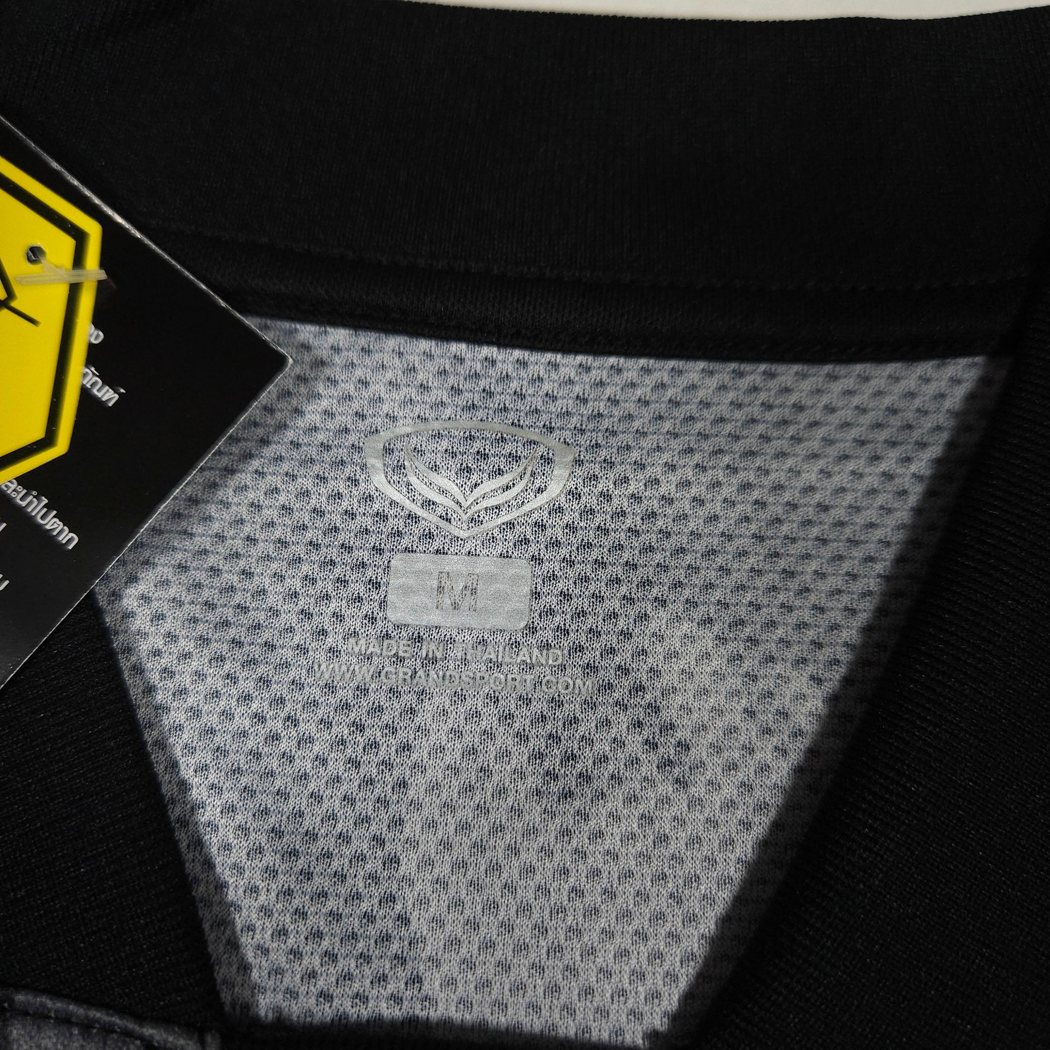 2022 Thailand GK Shirt detailed view 3