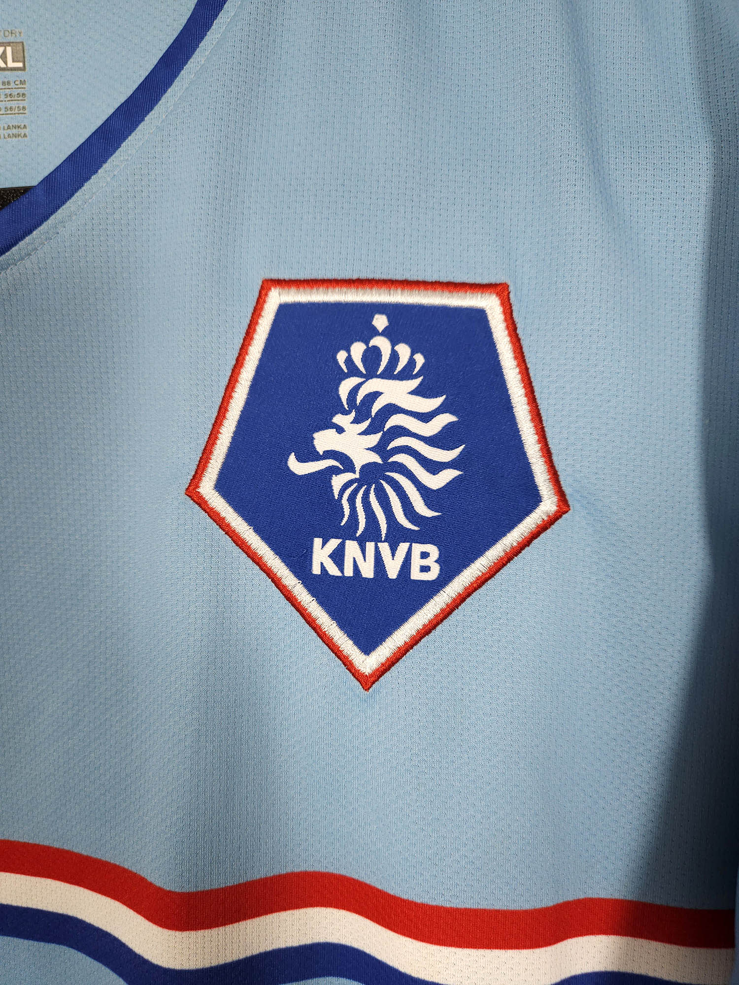 2008-09 Netherlands Away Shirt detailed view 2