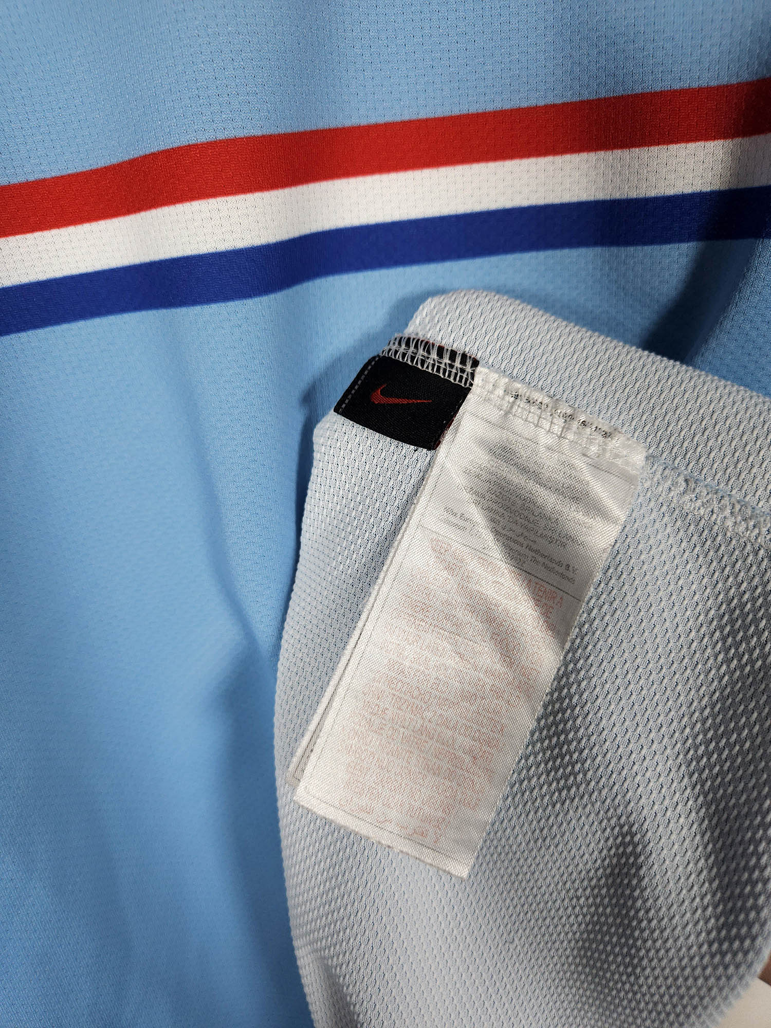 2008-09 Netherlands Away Shirt detailed view 7
