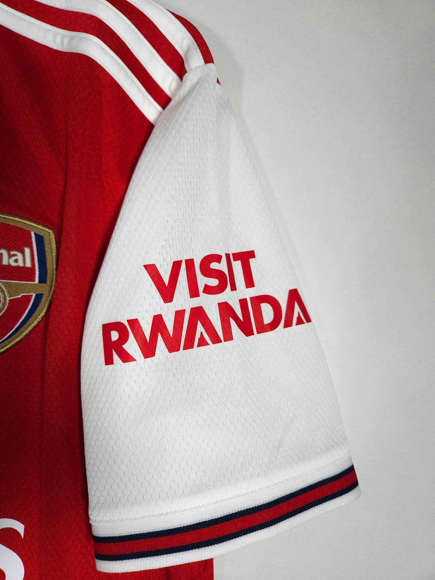 2019-20 Arsenal Home Shirt detailed view 2