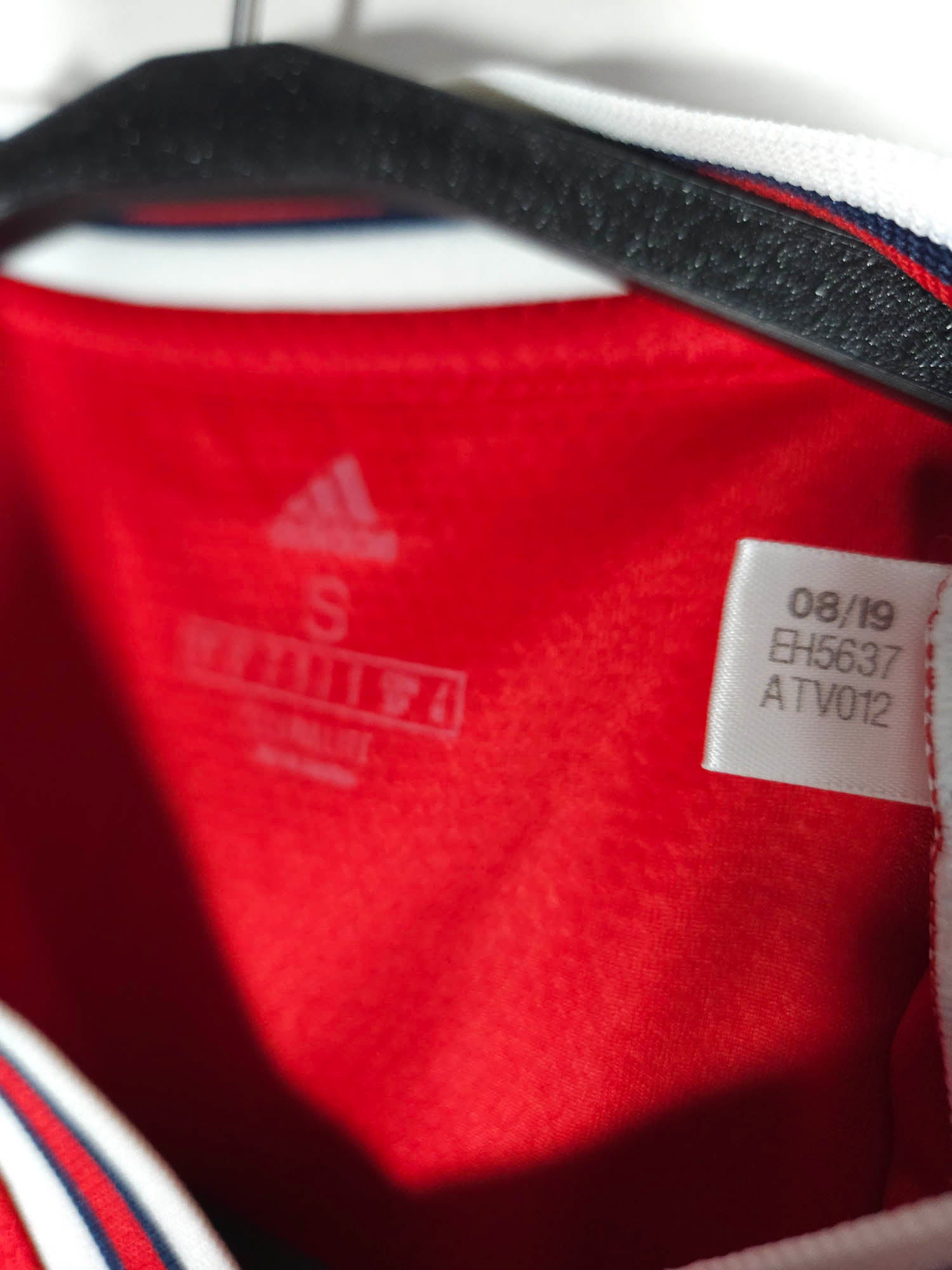 2019-20 Arsenal Home Shirt detailed view 3
