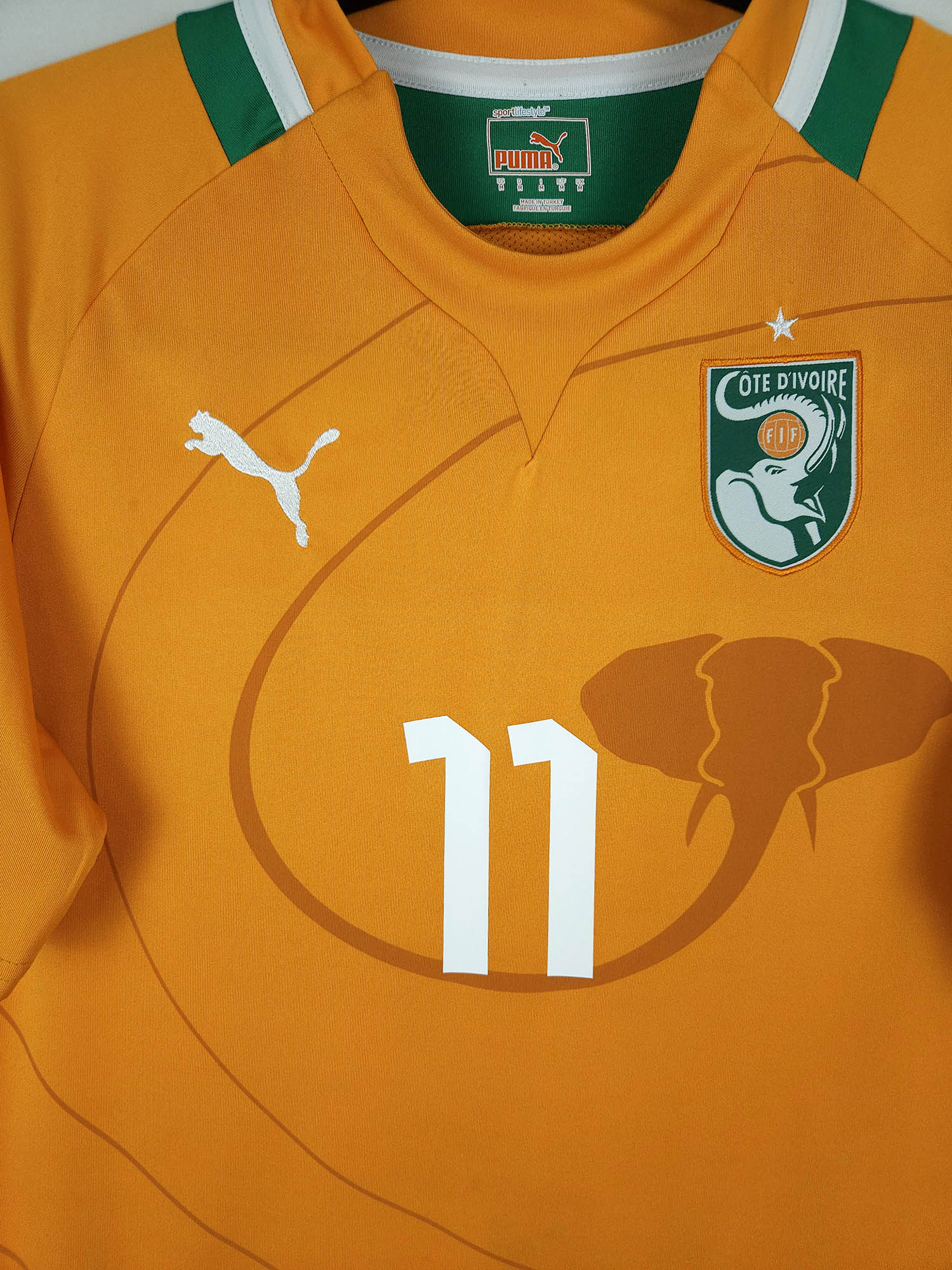 2012-13 Ivory Coast Home Shirt Drogba #11