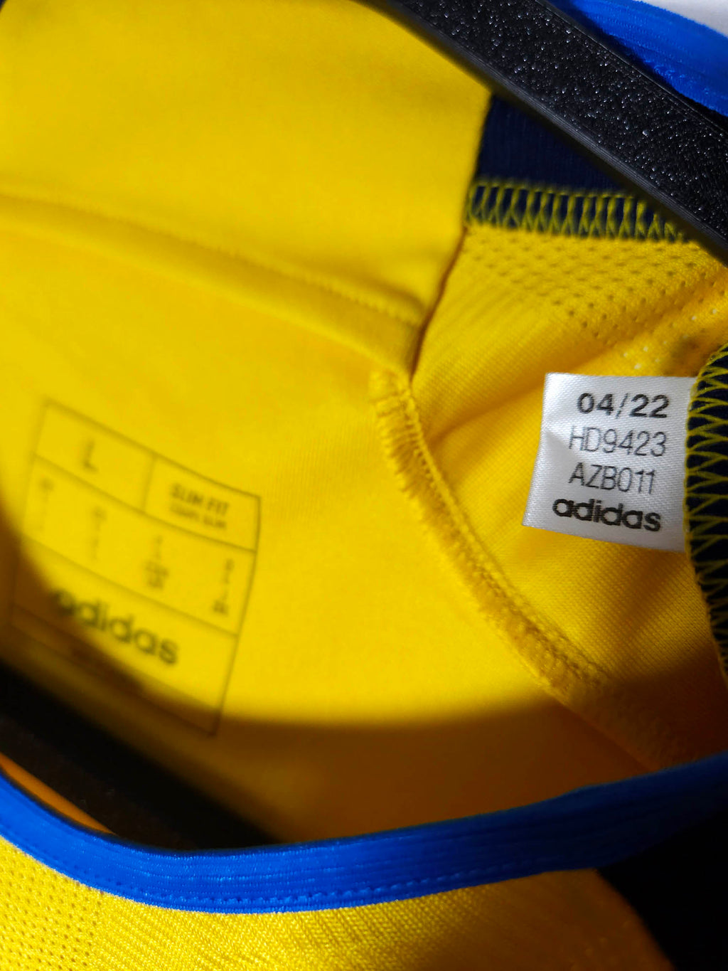 2022-23 Sweden Home Shirt - detailed view