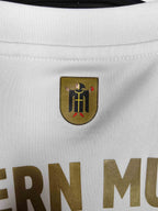 2022-23 Bayern Munich Away Shirt Müller #25 - detailed view