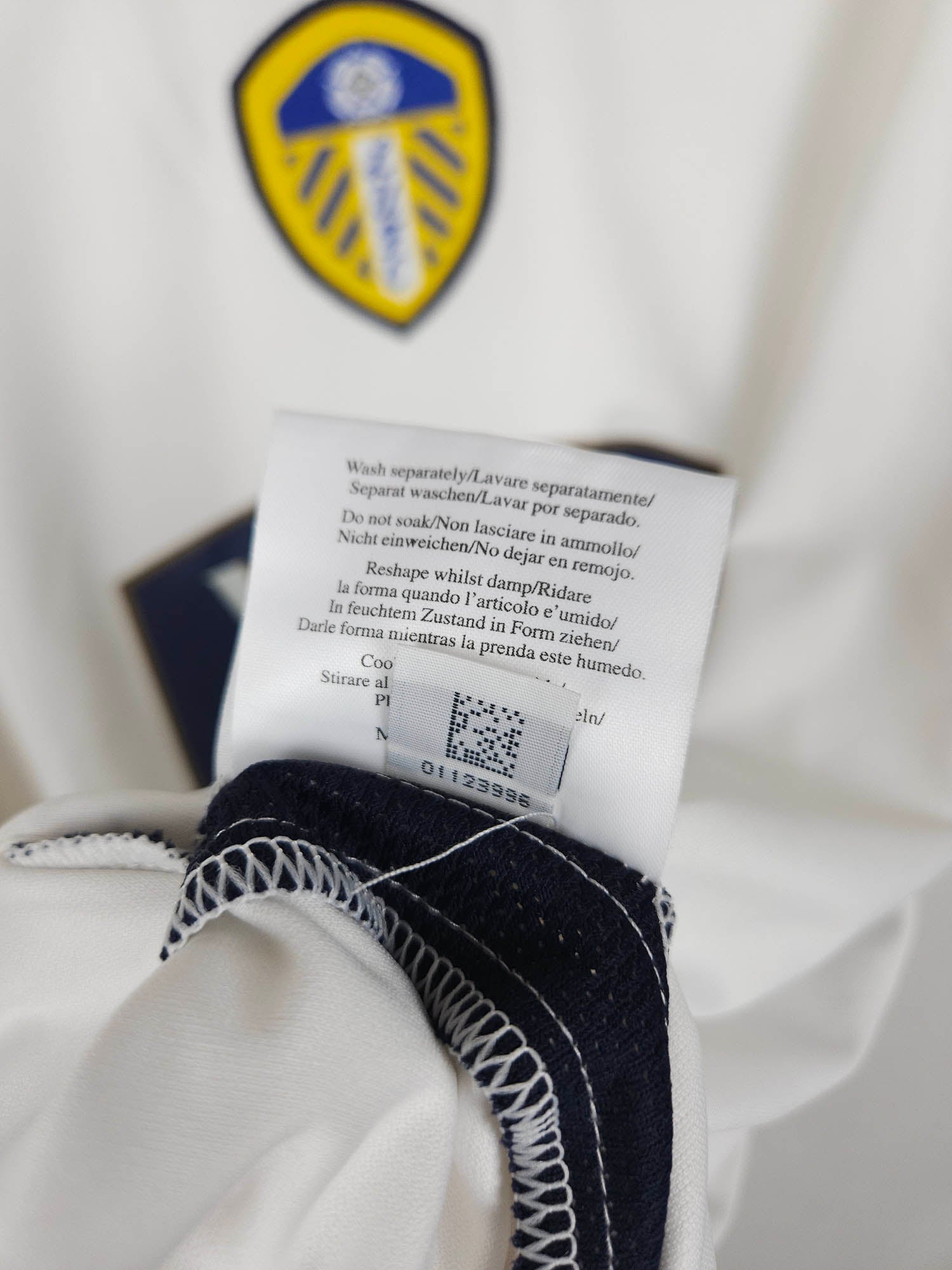 2004-05 Leeds United Home Shirt