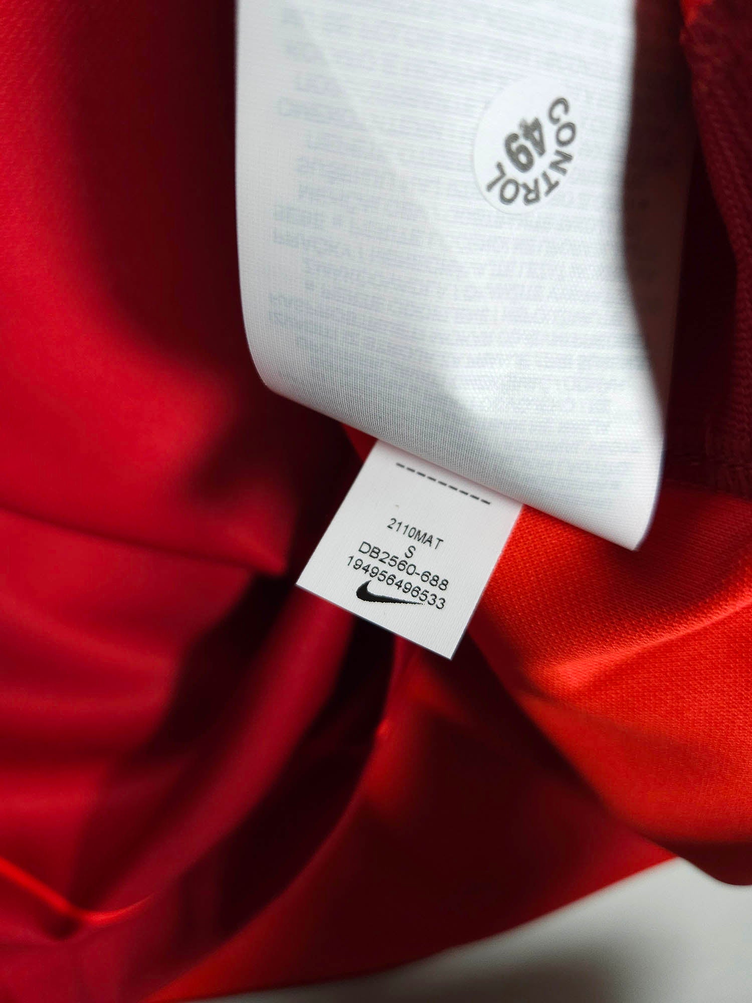 2021-22 Liverpool Home Shirt M. Salah #11 - detailed view