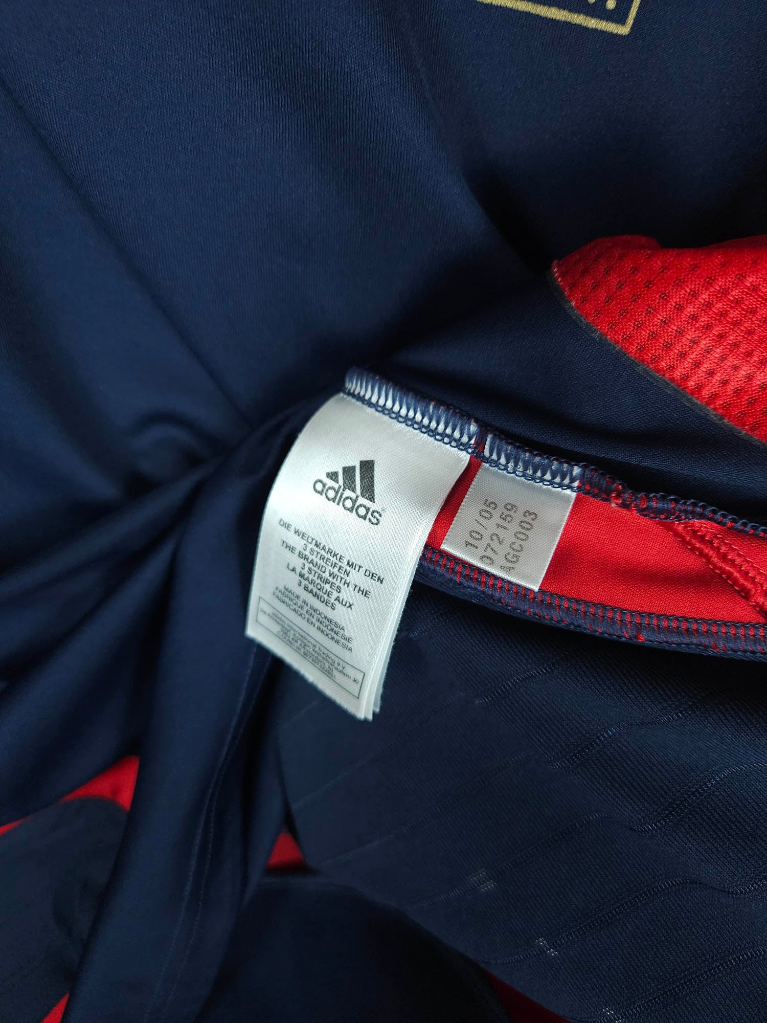 2006-07 France Training Shirt