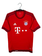 2015-16 Bayern Munich Home Shirt Robben #10