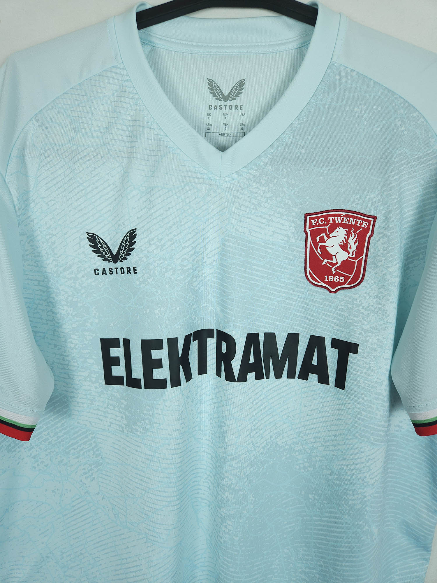 2024-25 Twente Away Shirt