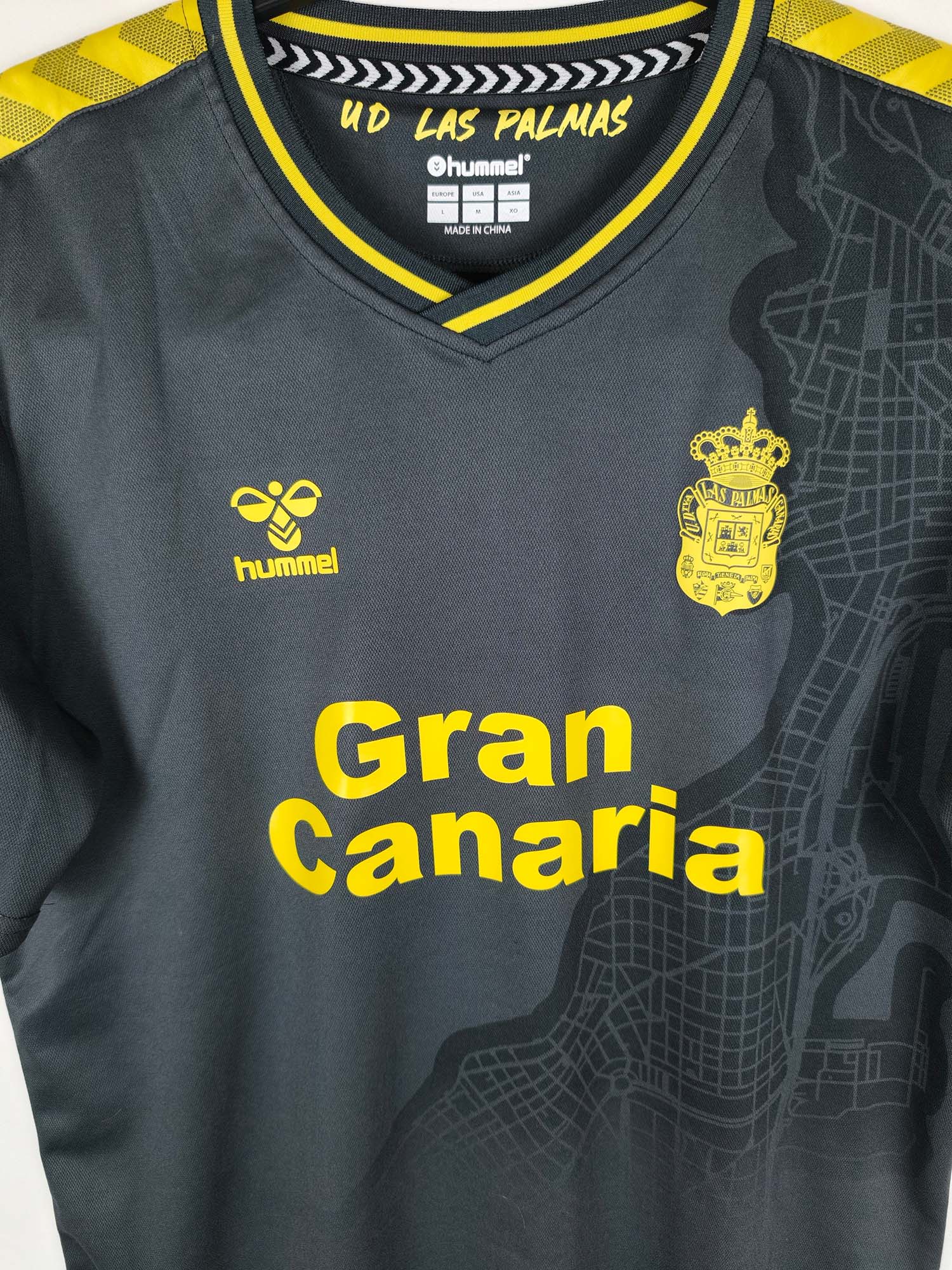 2023-24 Las Palmas Away Shirt