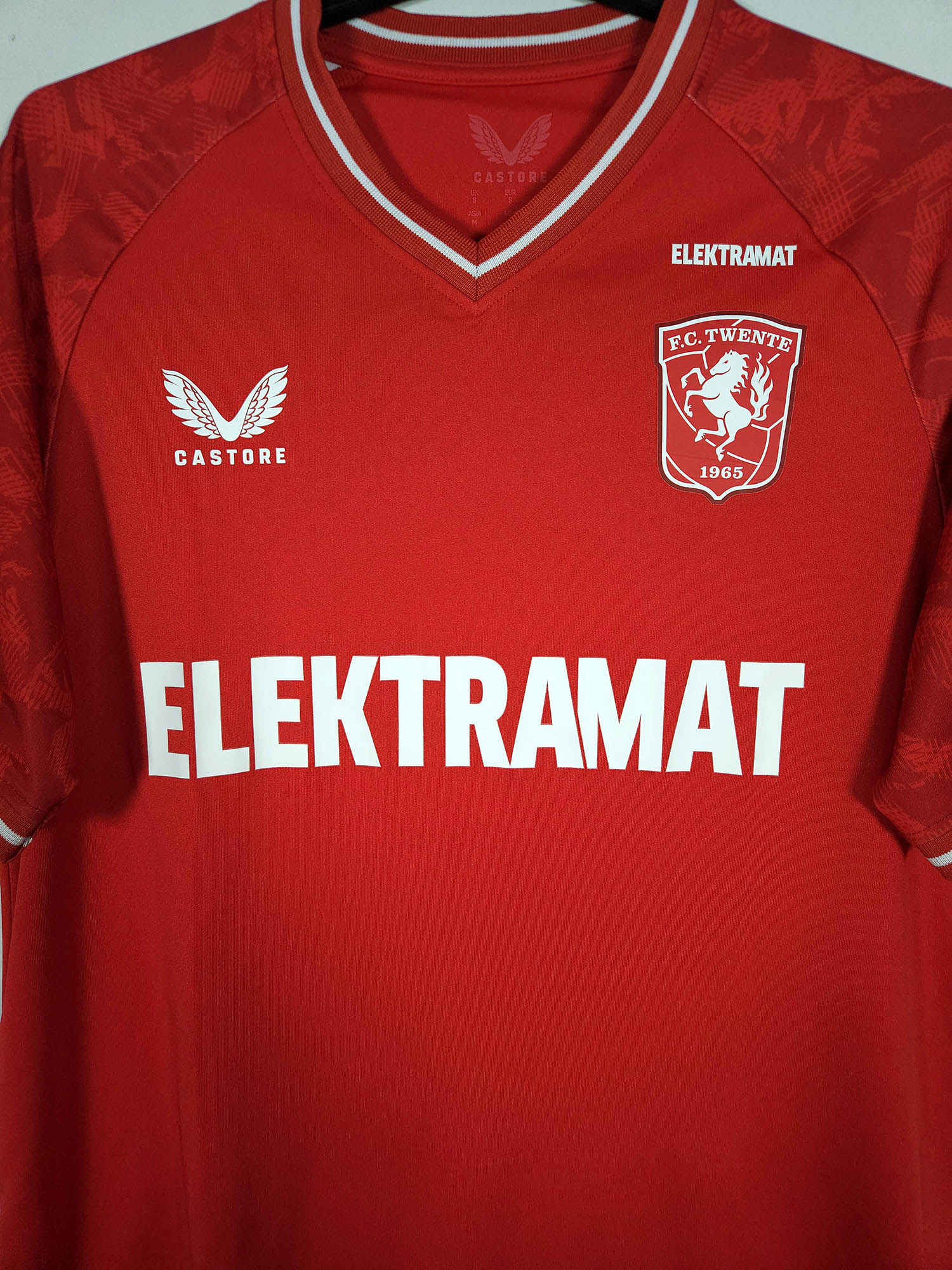 2023-24 Twente Home Shirt - detailed view