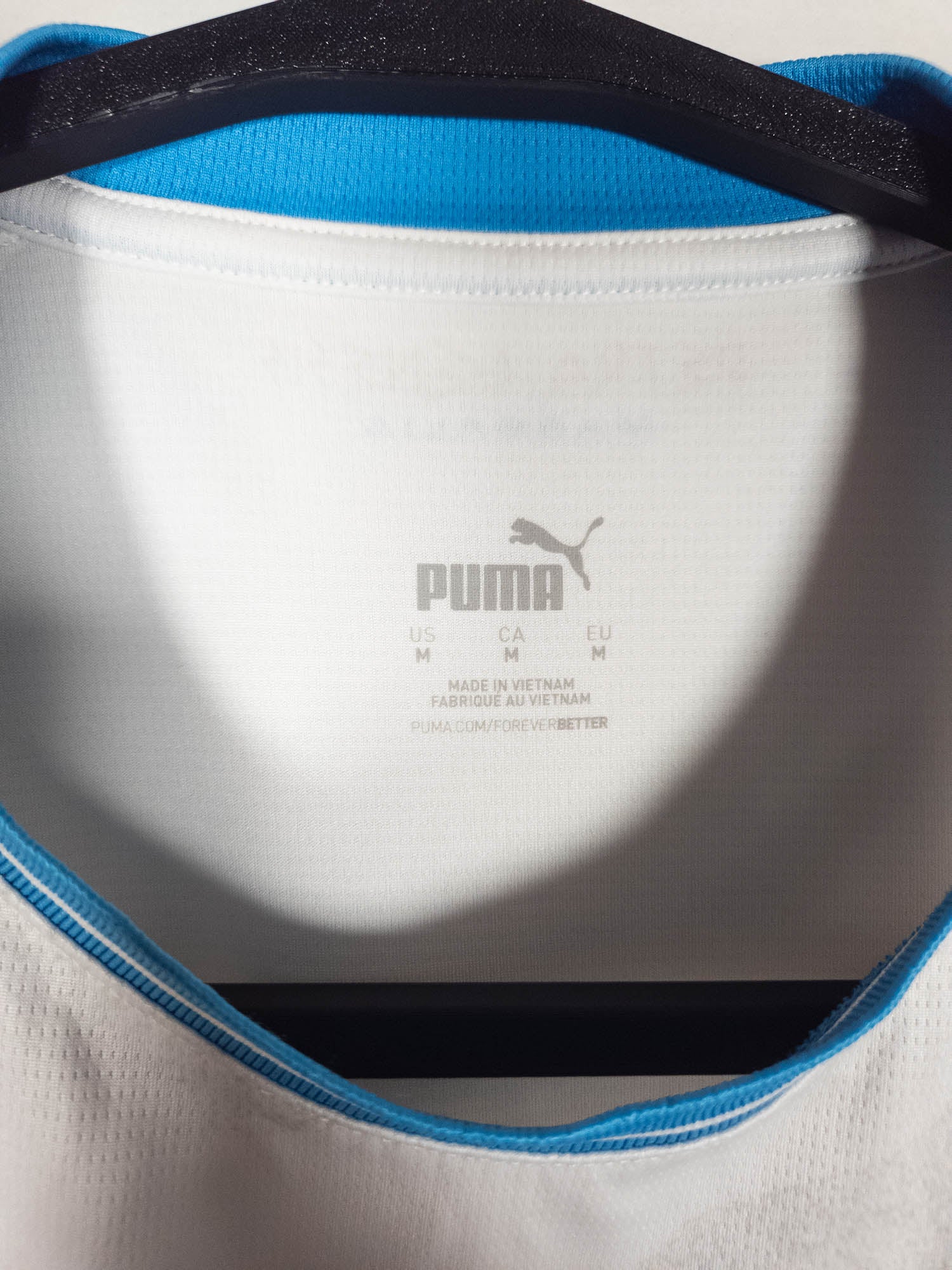 2023-24 Marseille Home Shirt detailed view 4