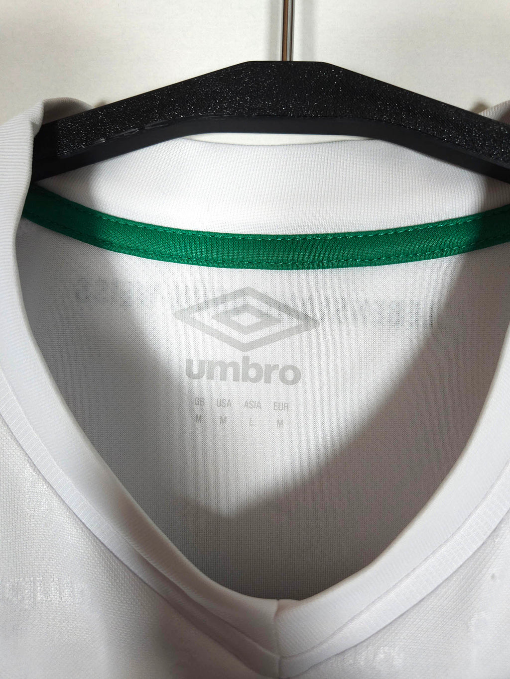2021-22 Werder Bremen Away Shirt - detailed view