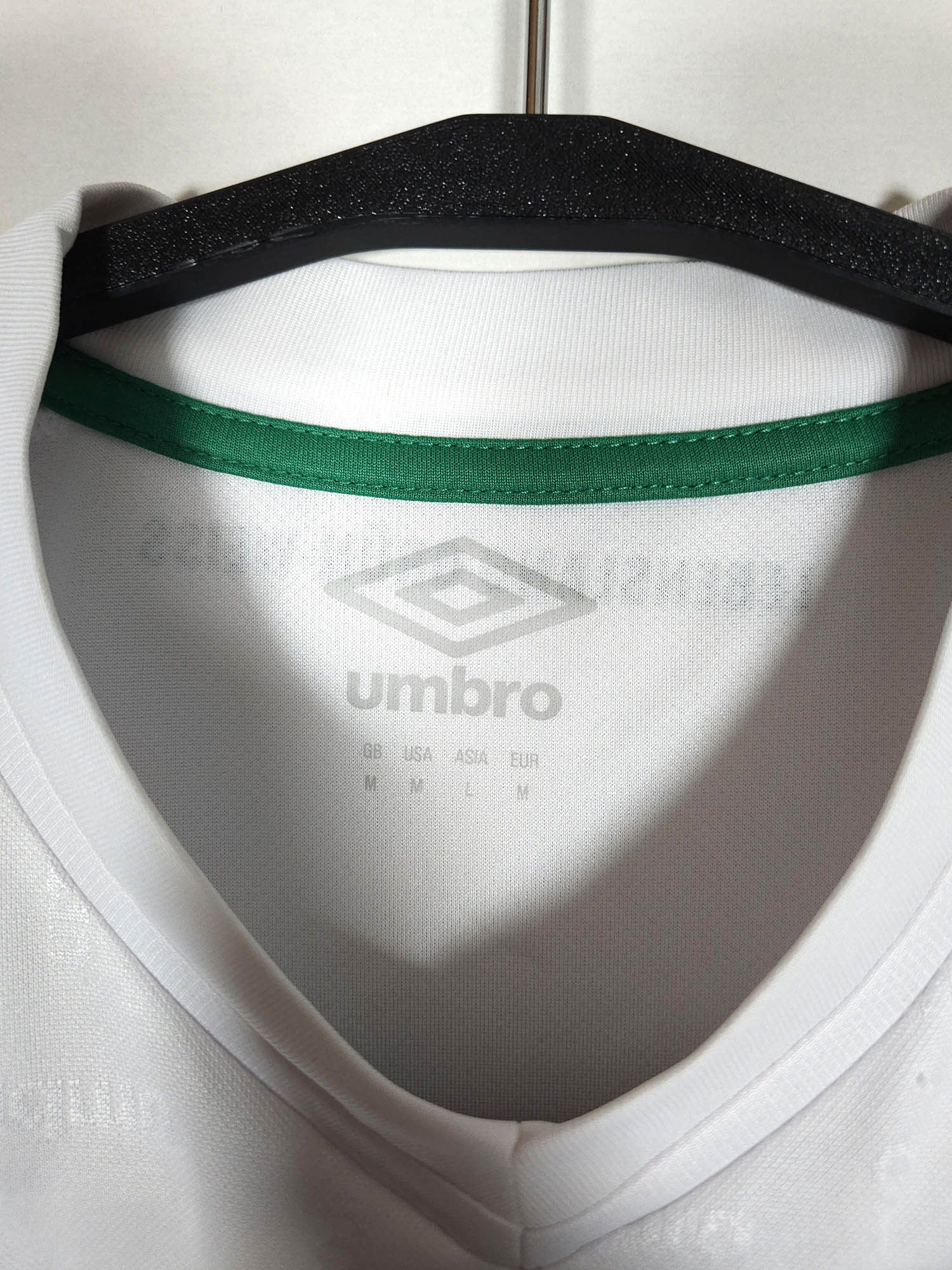 2021-22 Werder Bremen Away Shirt - detailed view